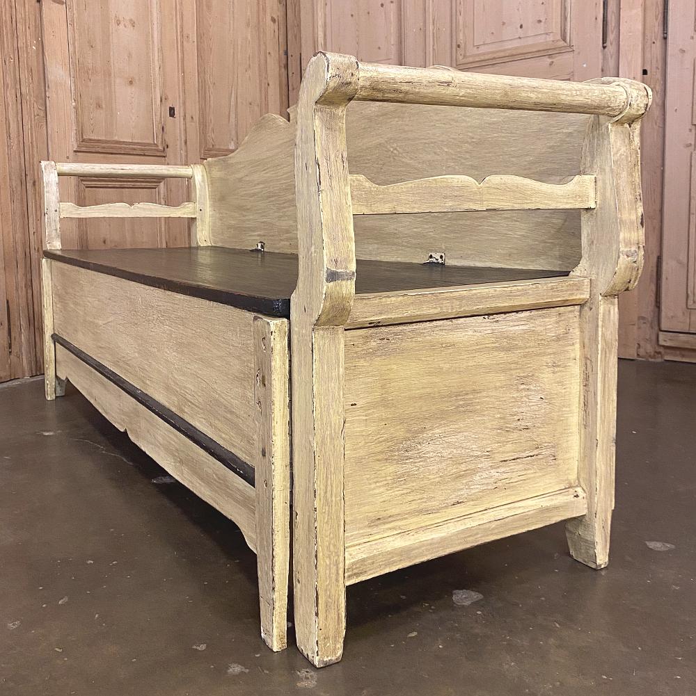 19th Century Swedish Painted Hall Bench, Trundle Bed For Sale 2