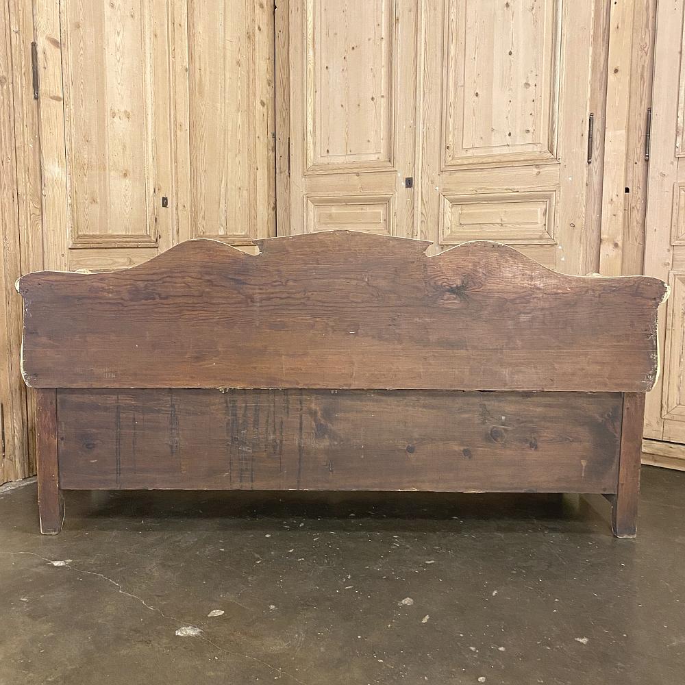 19th Century Swedish Painted Hall Bench, Trundle Bed For Sale 6