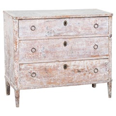 Cómoda de tres cajones de pino pintado sueco del siglo XIX