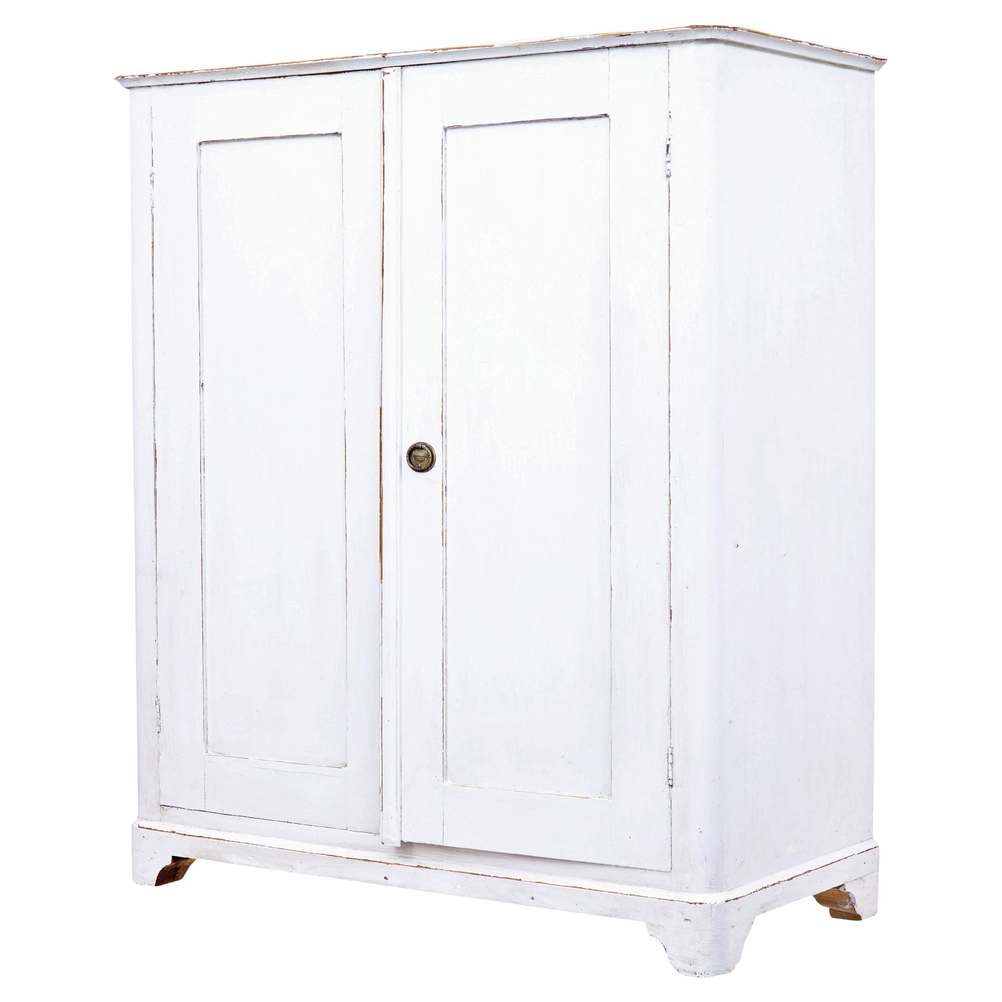 19th century Swedish painted pine cupboard