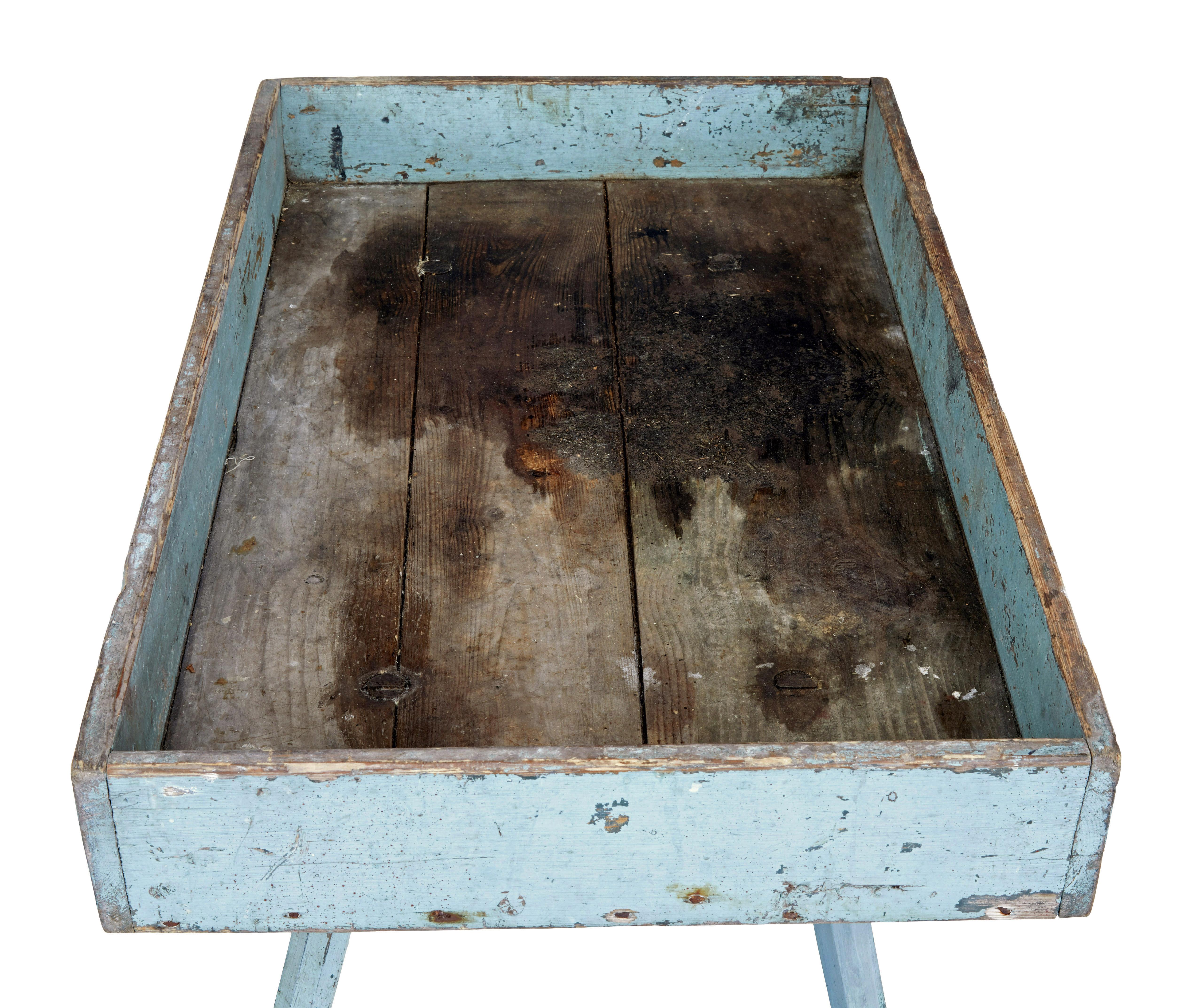 19th Century 19th century Swedish painted pine garden room tray table For Sale
