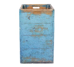 Scatola di legno di pino svedese dipinta del XIX secolo