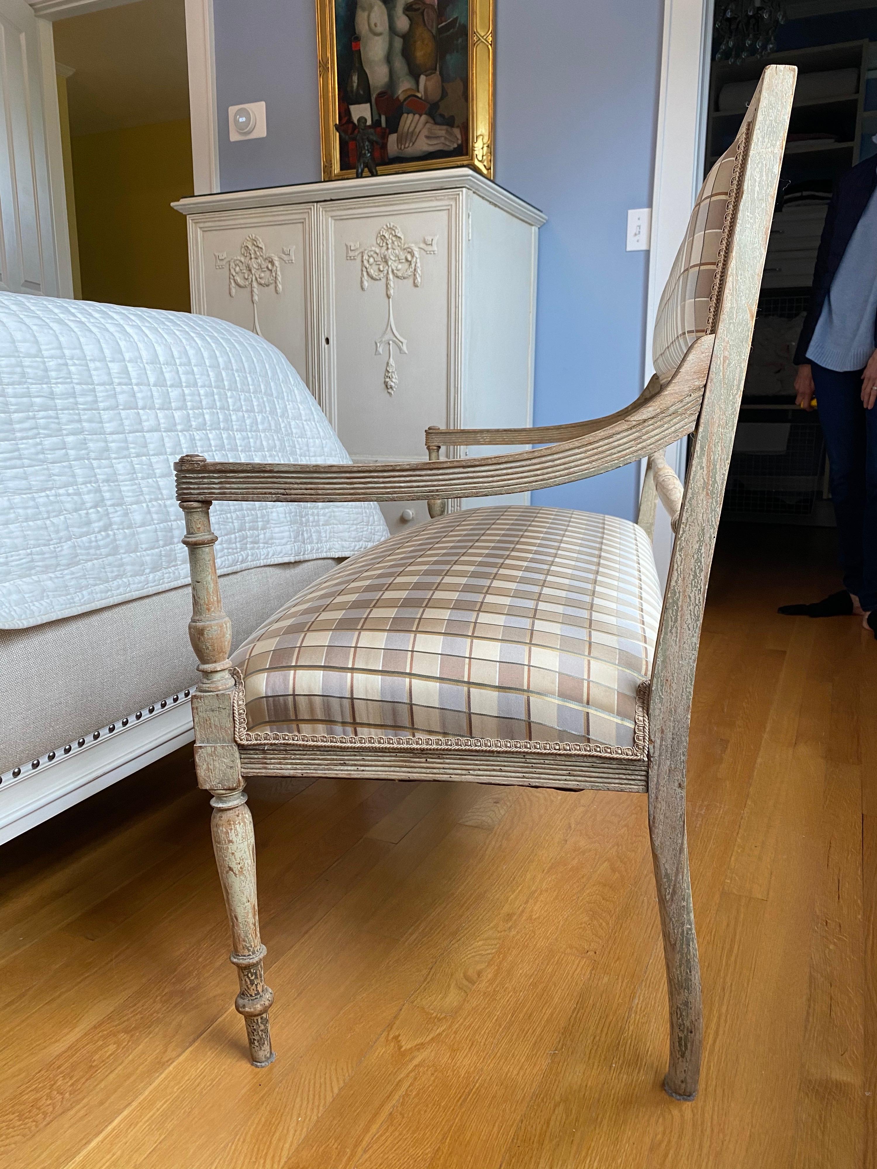 19th Century Swedish Painted Settee in Silk Plaid For Sale 6