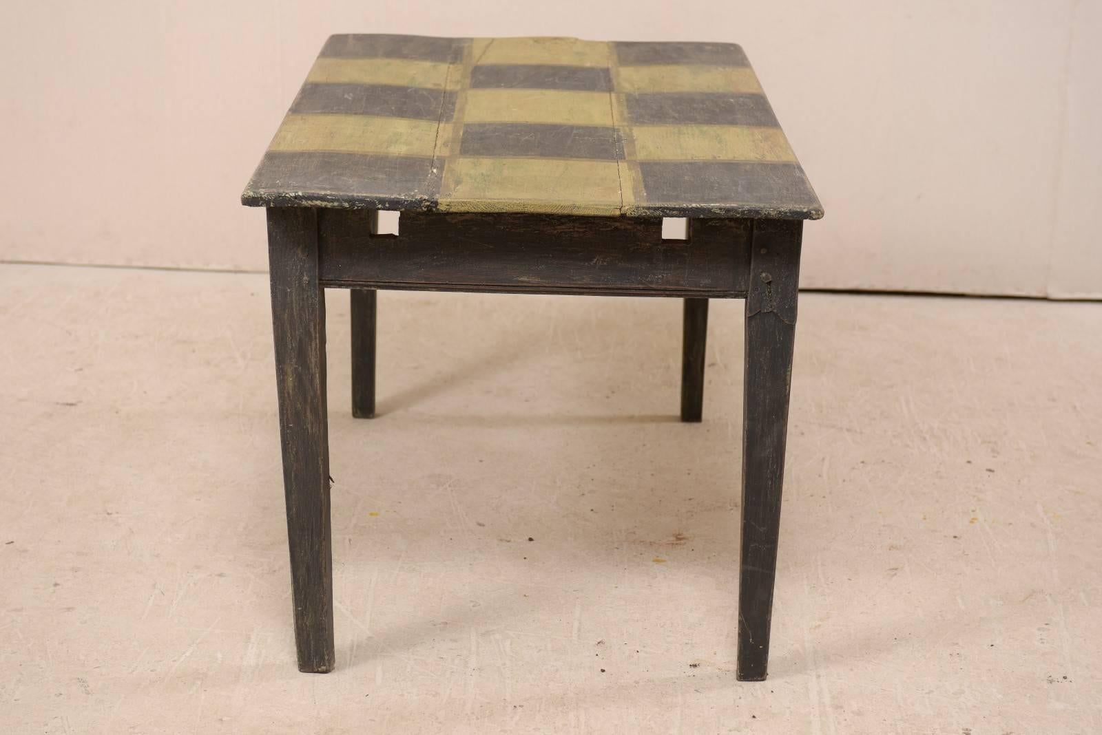 19th Century Swedish Painted Wood Dark Checker Top Table with Nice Tapered Legs In Good Condition For Sale In Atlanta, GA