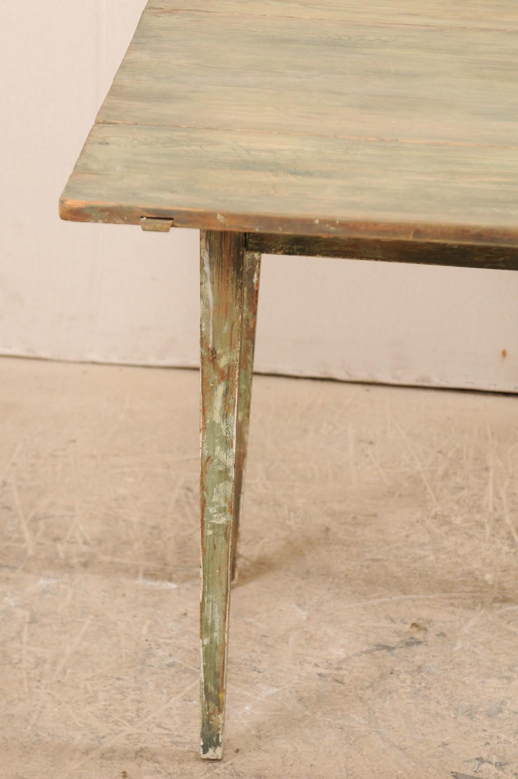 19th Century Swedish Painted Wood Drop-Leaf Table with Original Paint 6