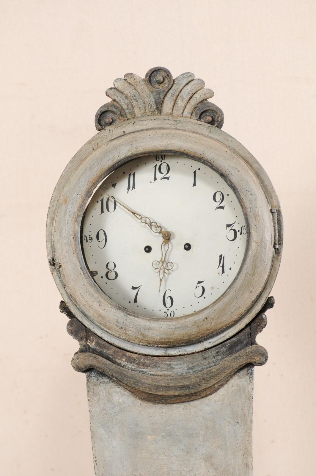 19th Century Swedish Painted Wood Grandfather Clock In Good Condition In Atlanta, GA