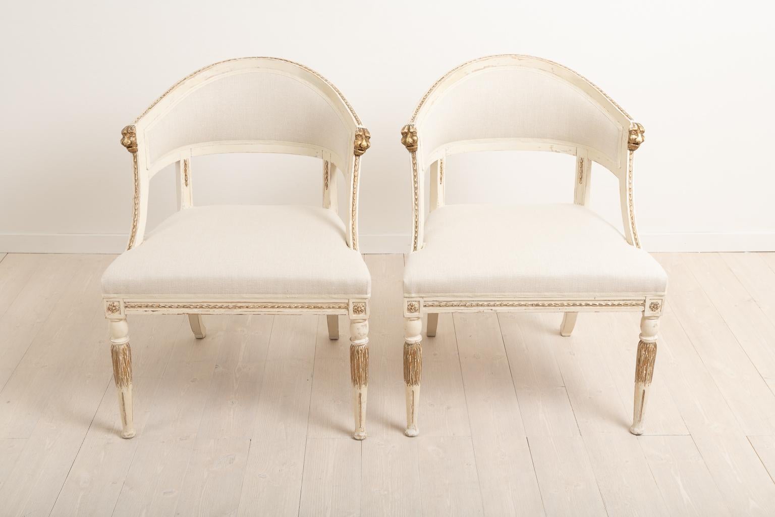19th Century Swedish Pair of Barrel Back Armchairs In Good Condition In Kramfors, SE