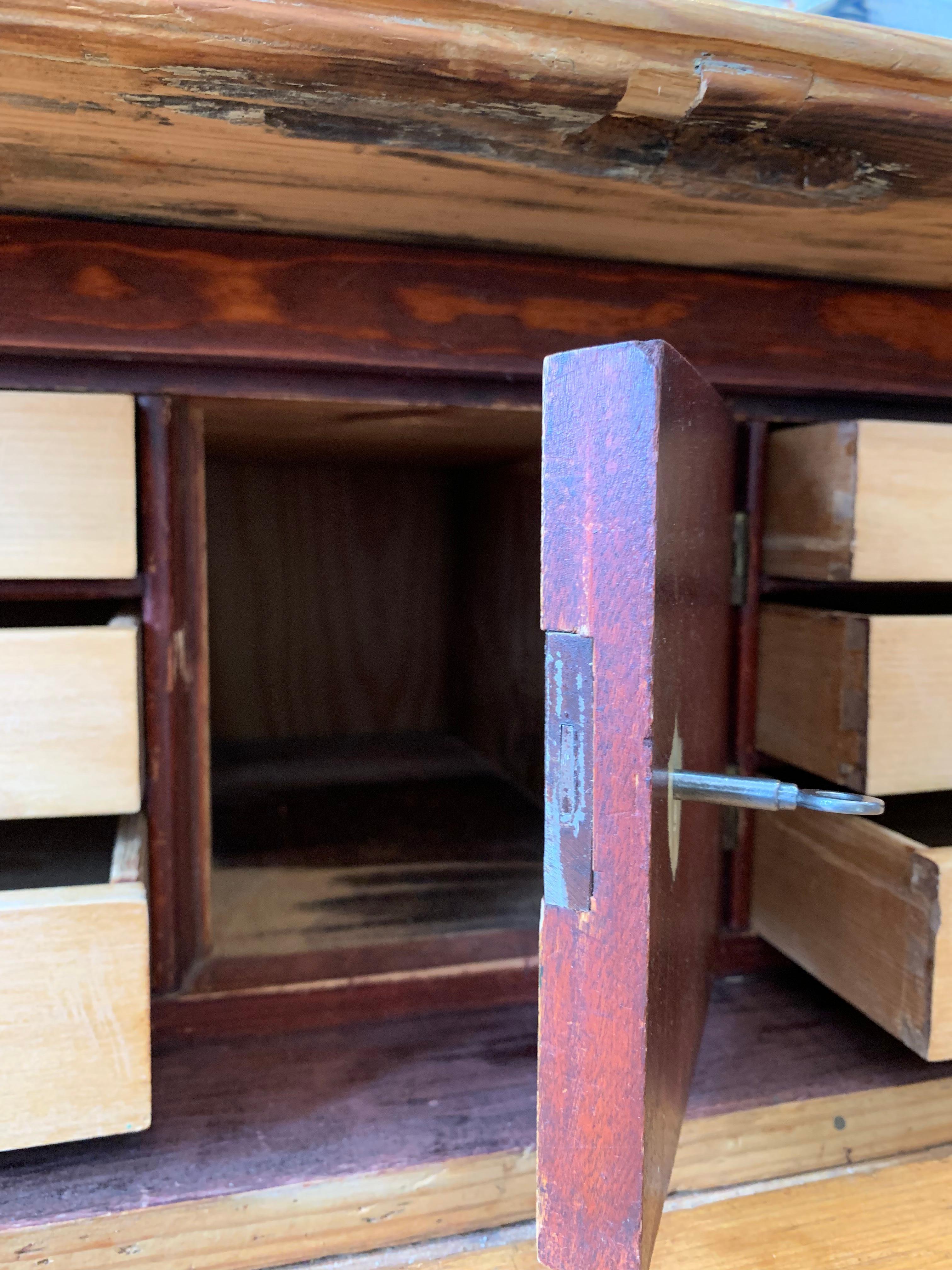 19th century Swedish pine bureau with iron side handles For Sale 8