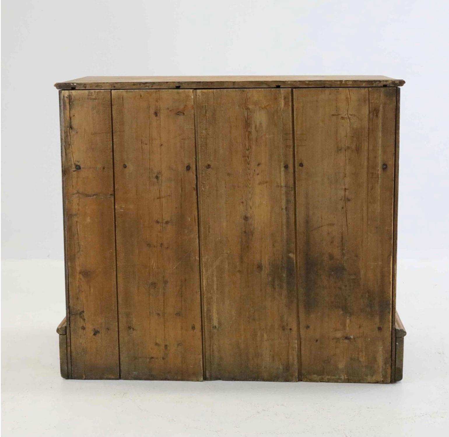 19th century Swedish pine bureau with iron side handles For Sale 1