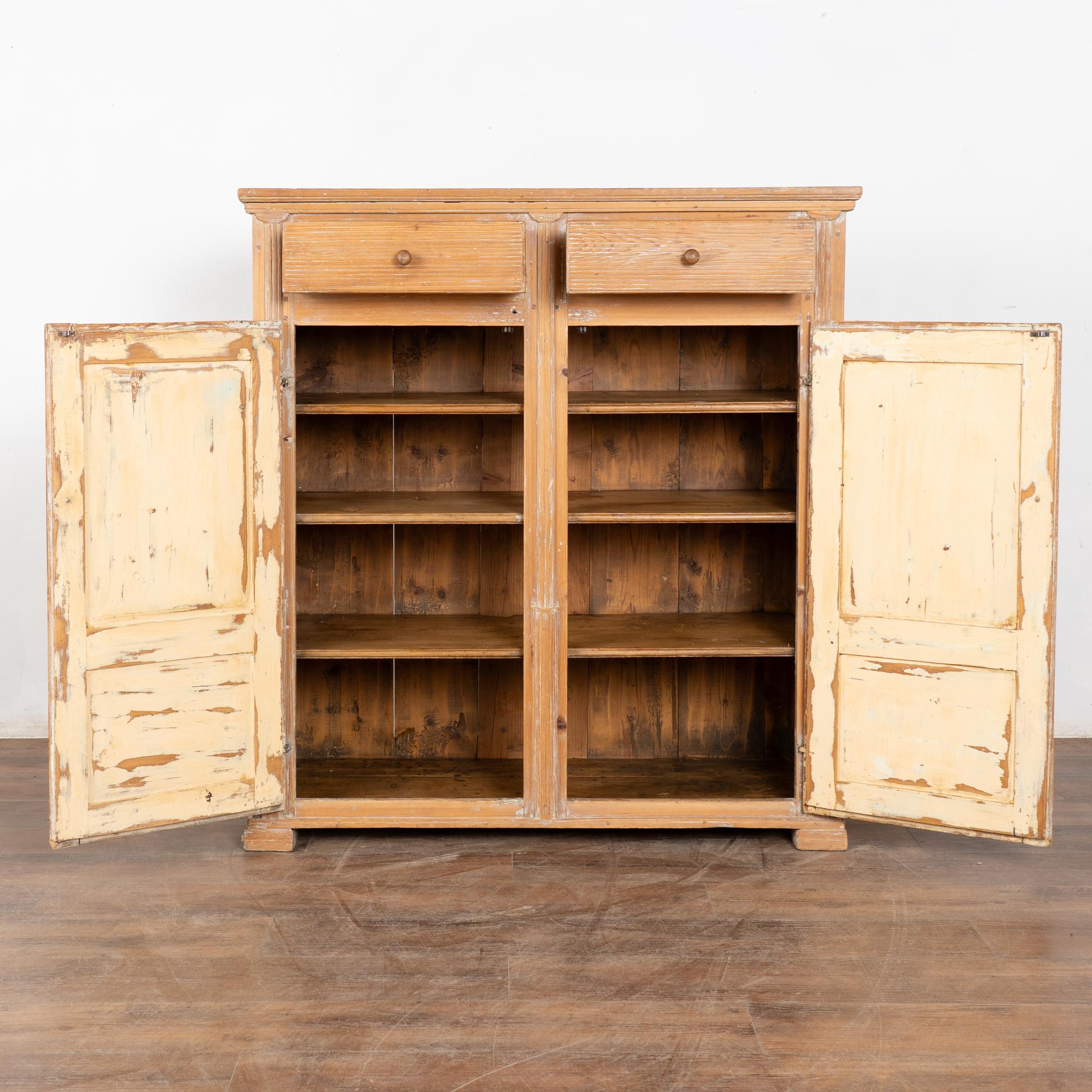 Country Credenza svedese in pino del XIX secolo in vendita