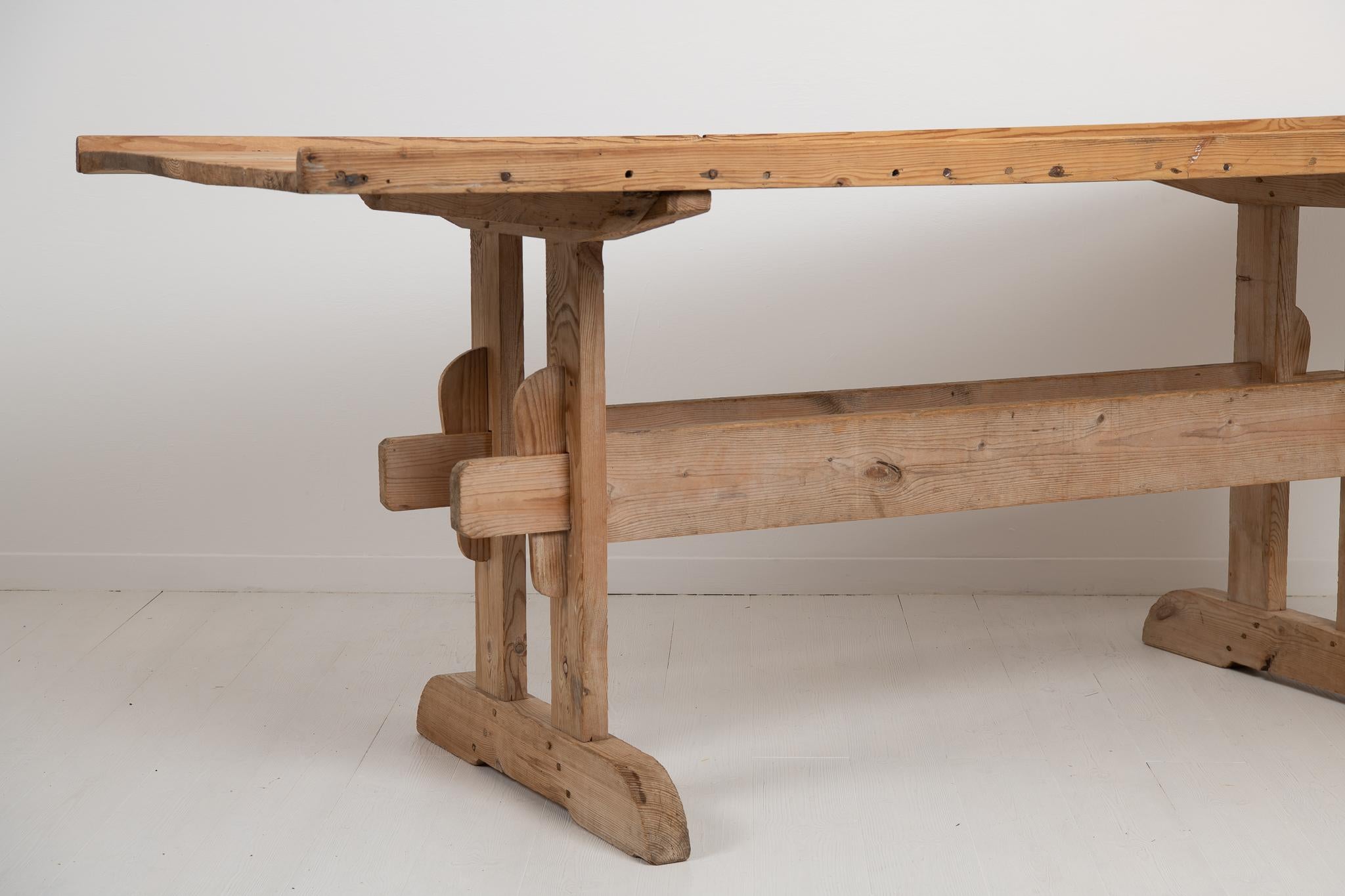 Antique Genuine Swedish Pine Country Dining or Work Trestle Table In Good Condition For Sale In Kramfors, SE