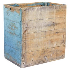 Caja de troncos de pino sueco del siglo XIX