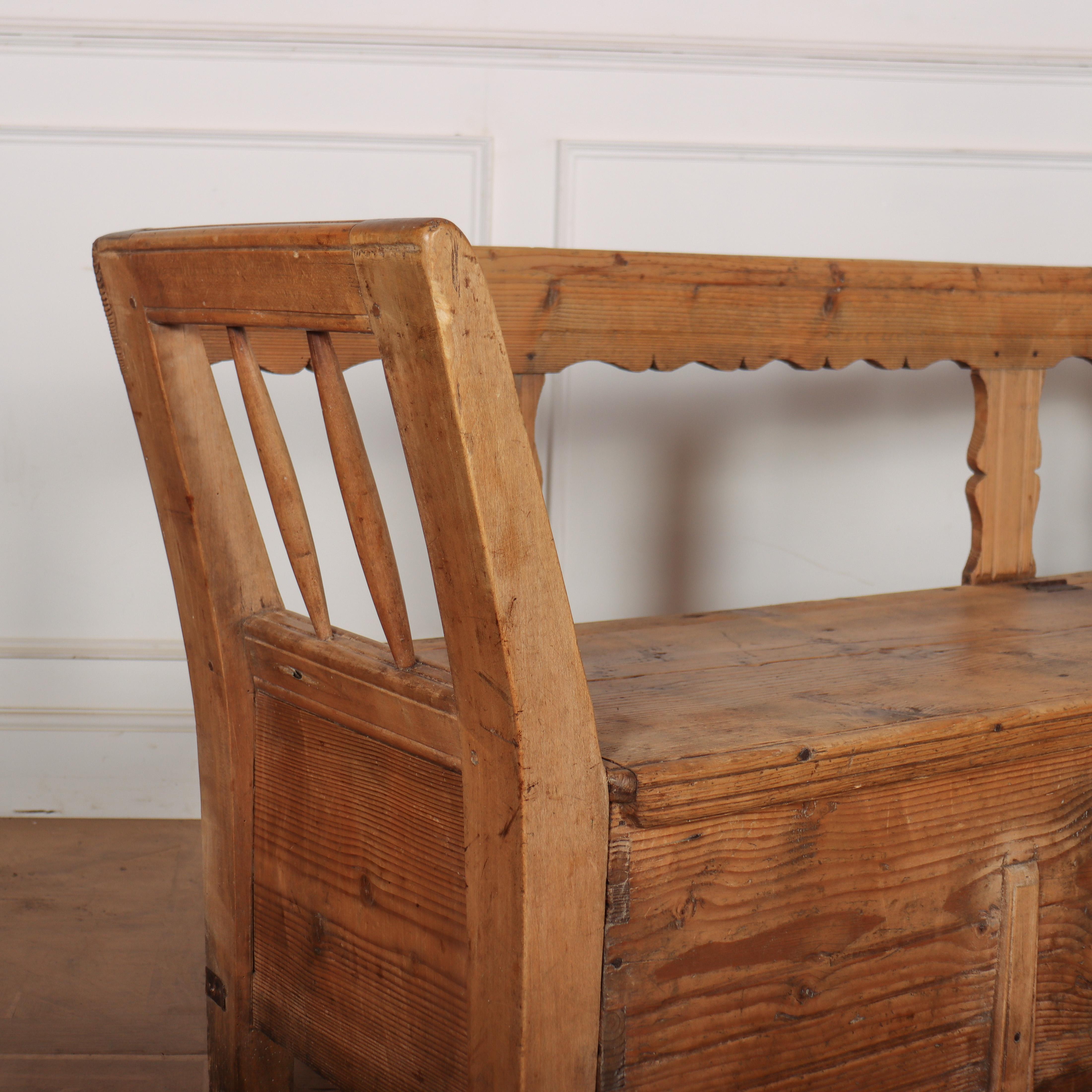 19th century Swedish settle with a lovely worn faded timber finish. 1840.

Seat height is 20