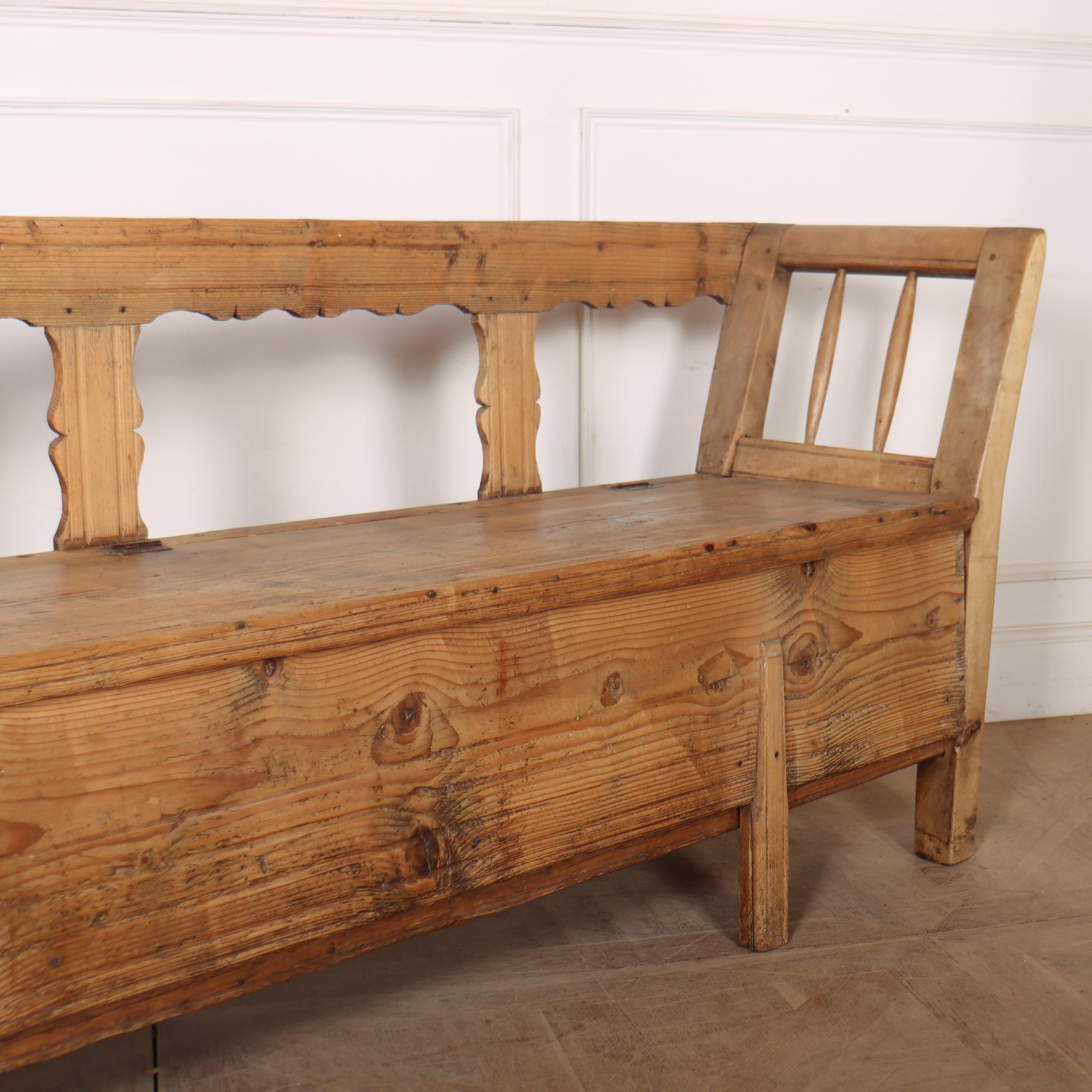 19th Century Swedish Pine Settle For Sale 1