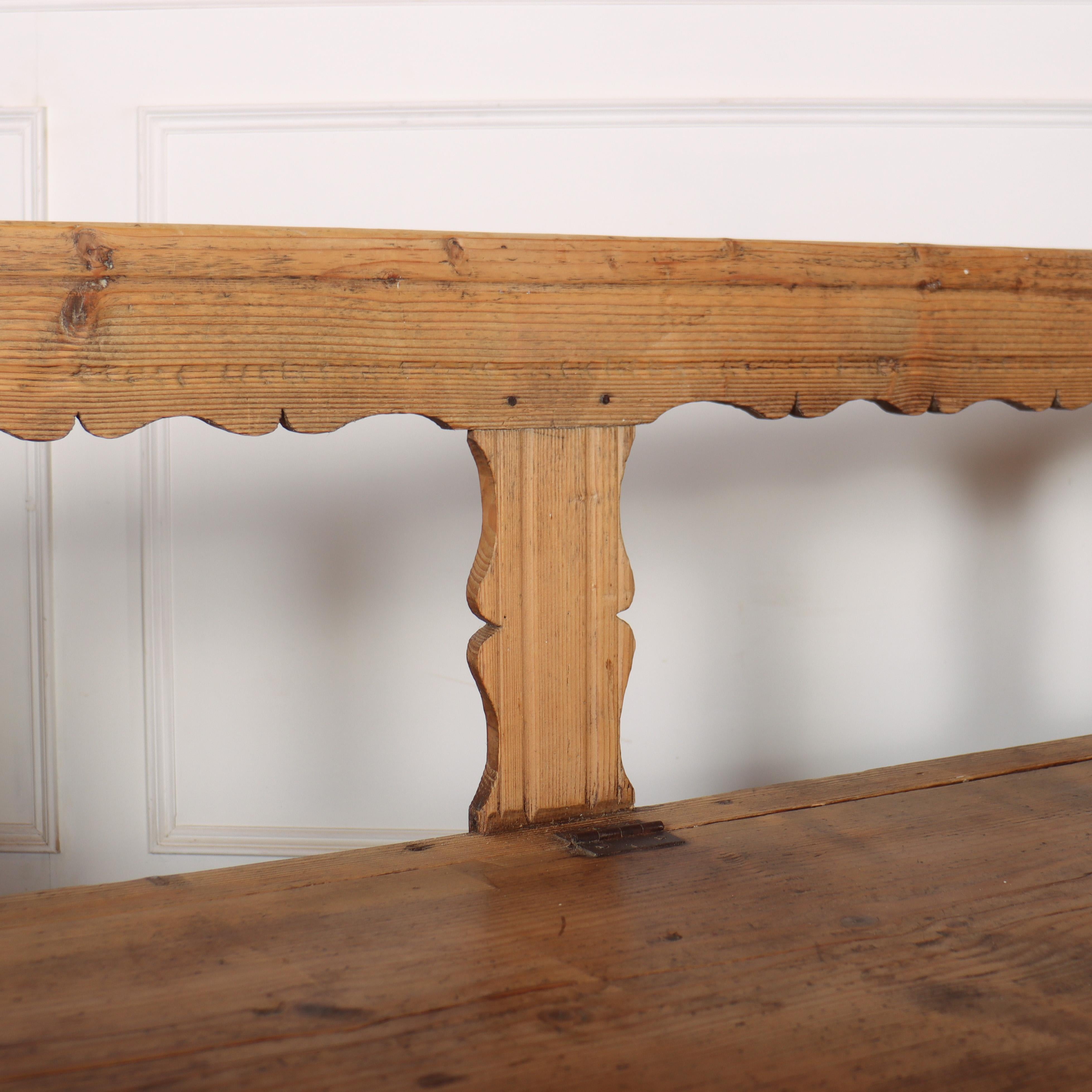19th Century Swedish Pine Settle For Sale 2