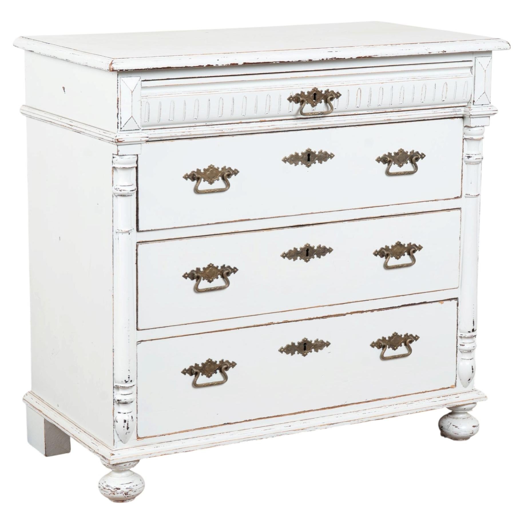 19th Century Swedish Pine White Chest of Four Drawers For Sale