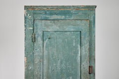 Armadio primitivo svedese del XIX secolo con vernice blu-verde originale