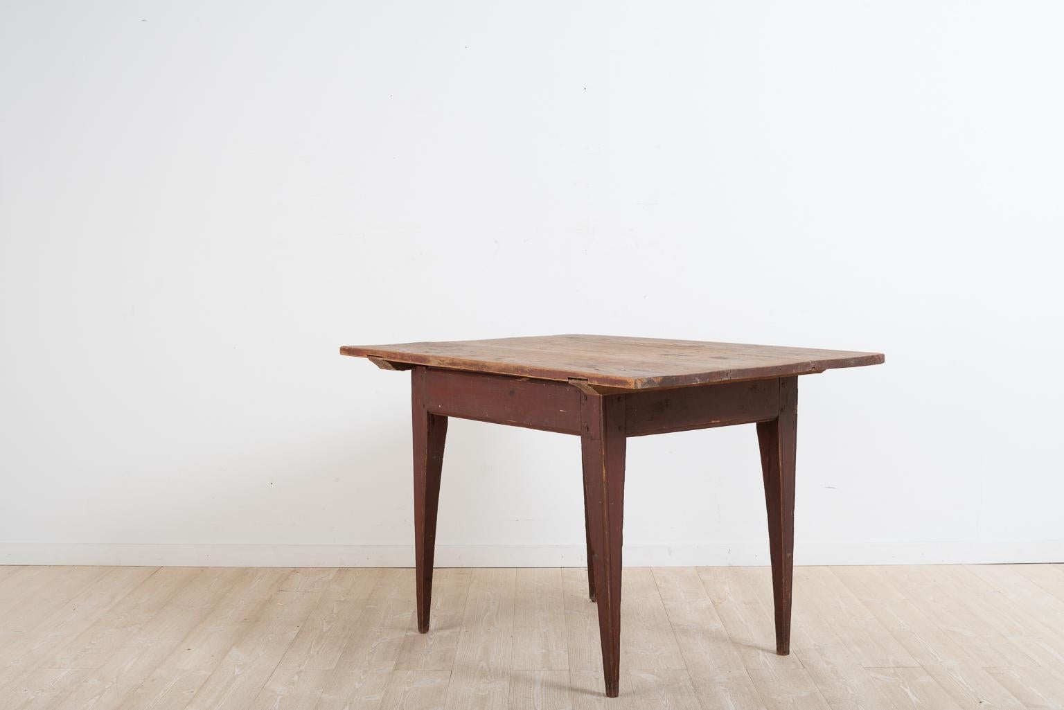 19th Century Swedish Provincial Gustavian Table For Sale 2