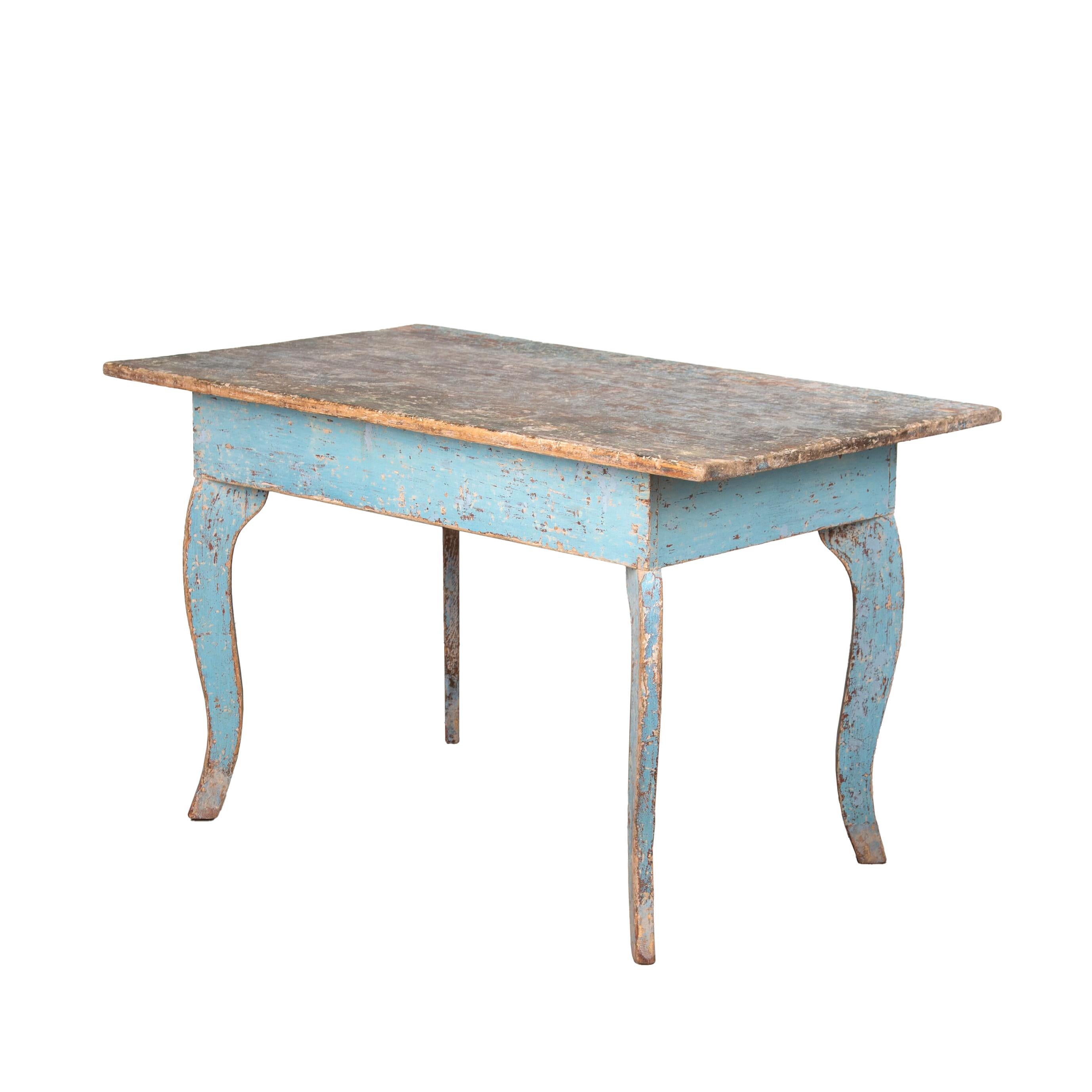 19th Century Swedish Provincial Rococo Table For Sale 1