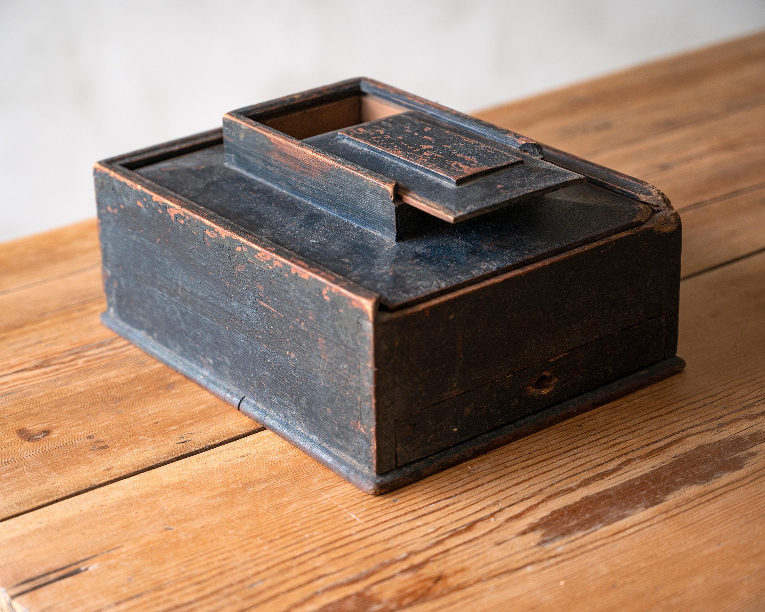 Hand-Crafted 19th Century Swedish Provincial Spice Box For Sale