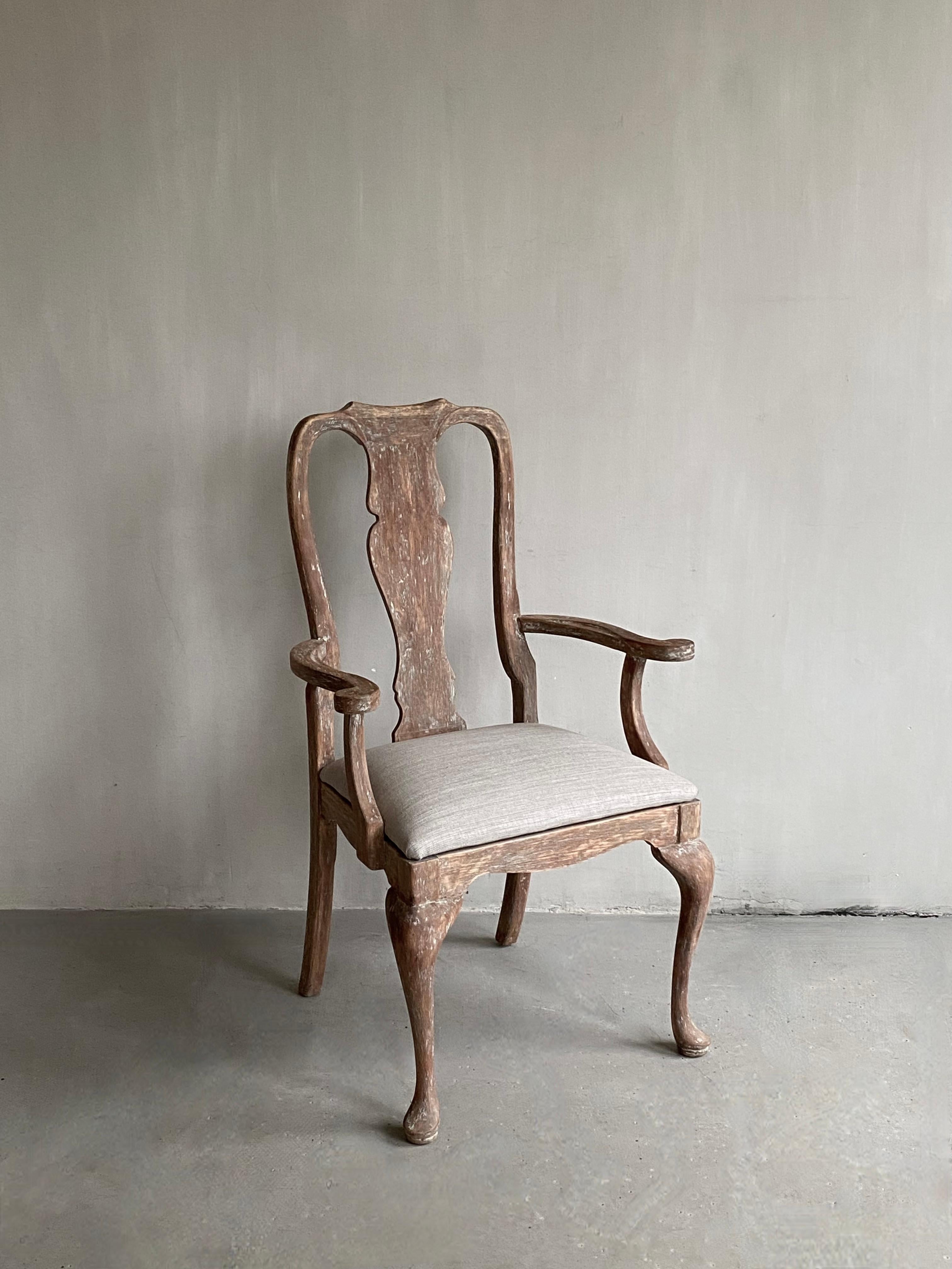 A 19th Century Swedish Rococo armchair with weathered paint.



Ask about our own personalized shipping rate. Packed securely, shipped worldwide.