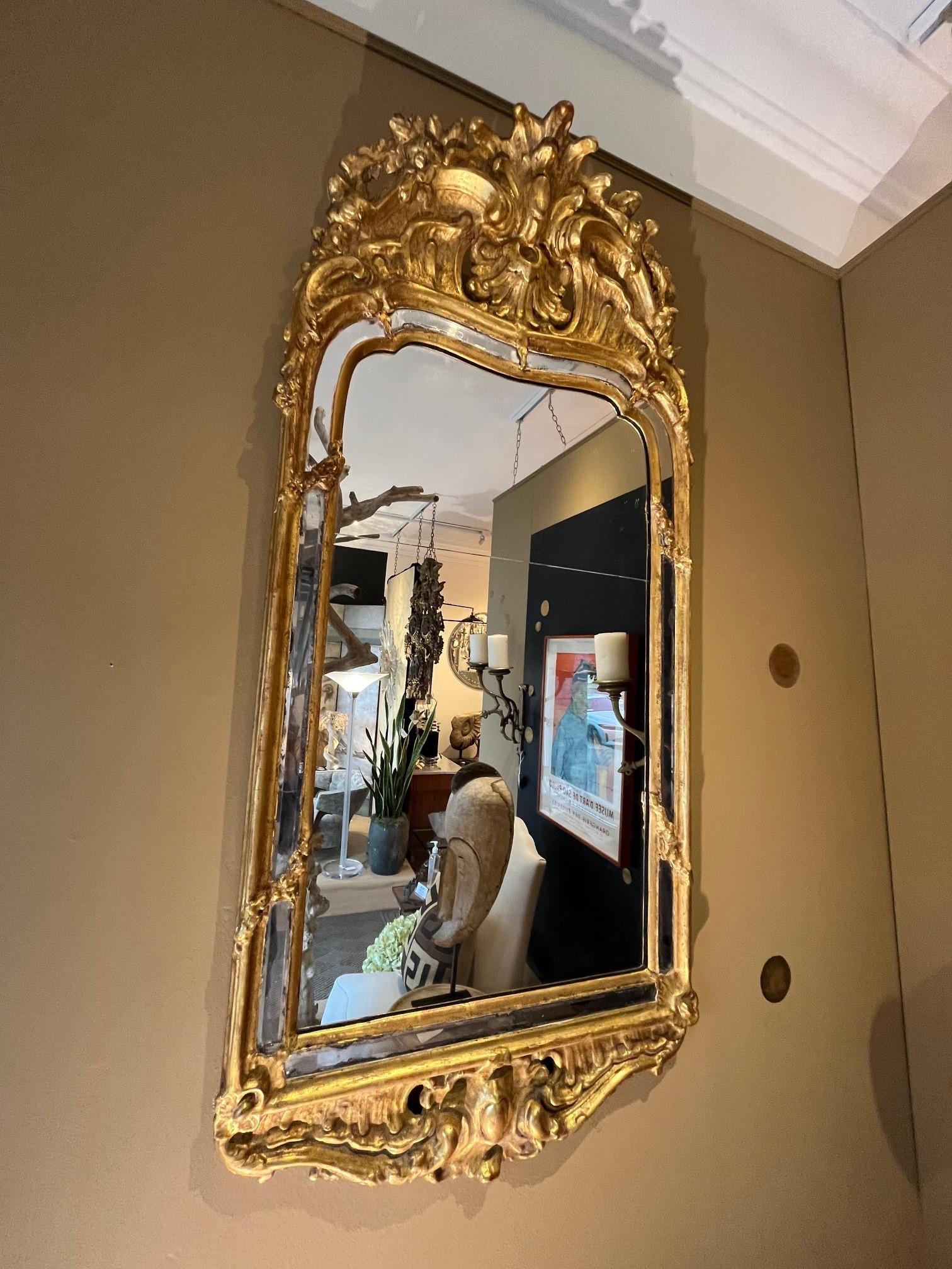 19th Century Swedish Rococo Giltwood Mirror For Sale 5