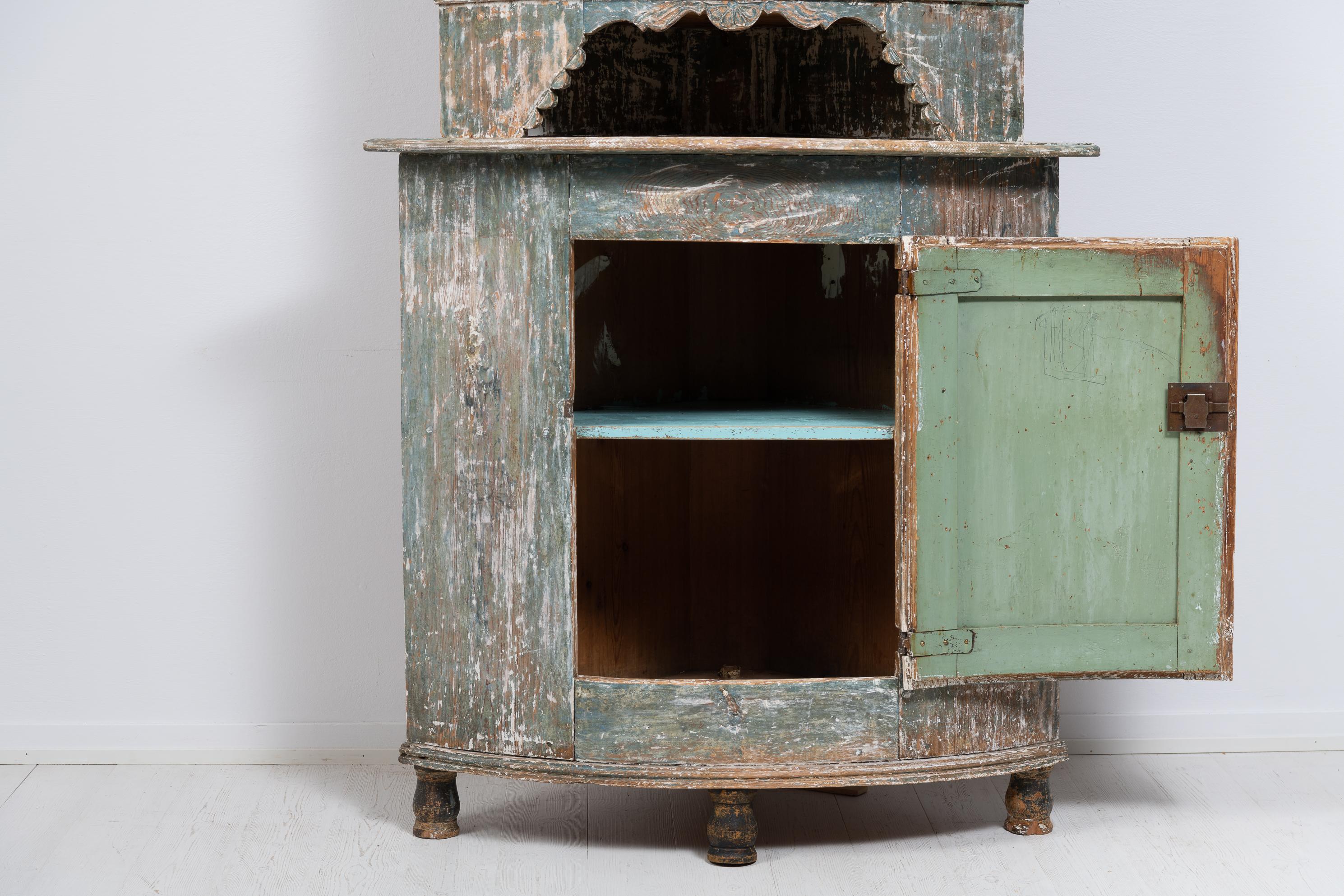 19th Century Swedish Rustic Country Corner Cabinet For Sale at