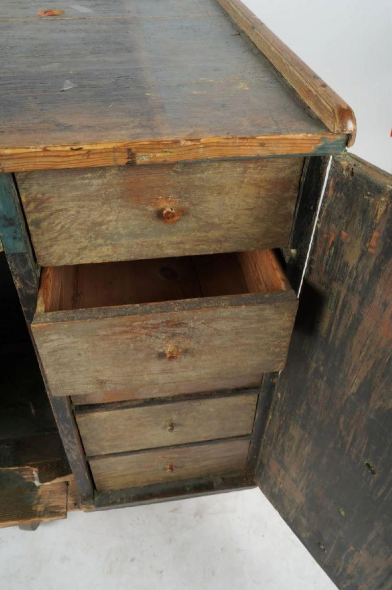 19th Century Swedish Rustic Painted Kneehole Desk For Sale 4