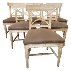 Ensemble de 6 chaises suédoises peintes du XIXe siècle