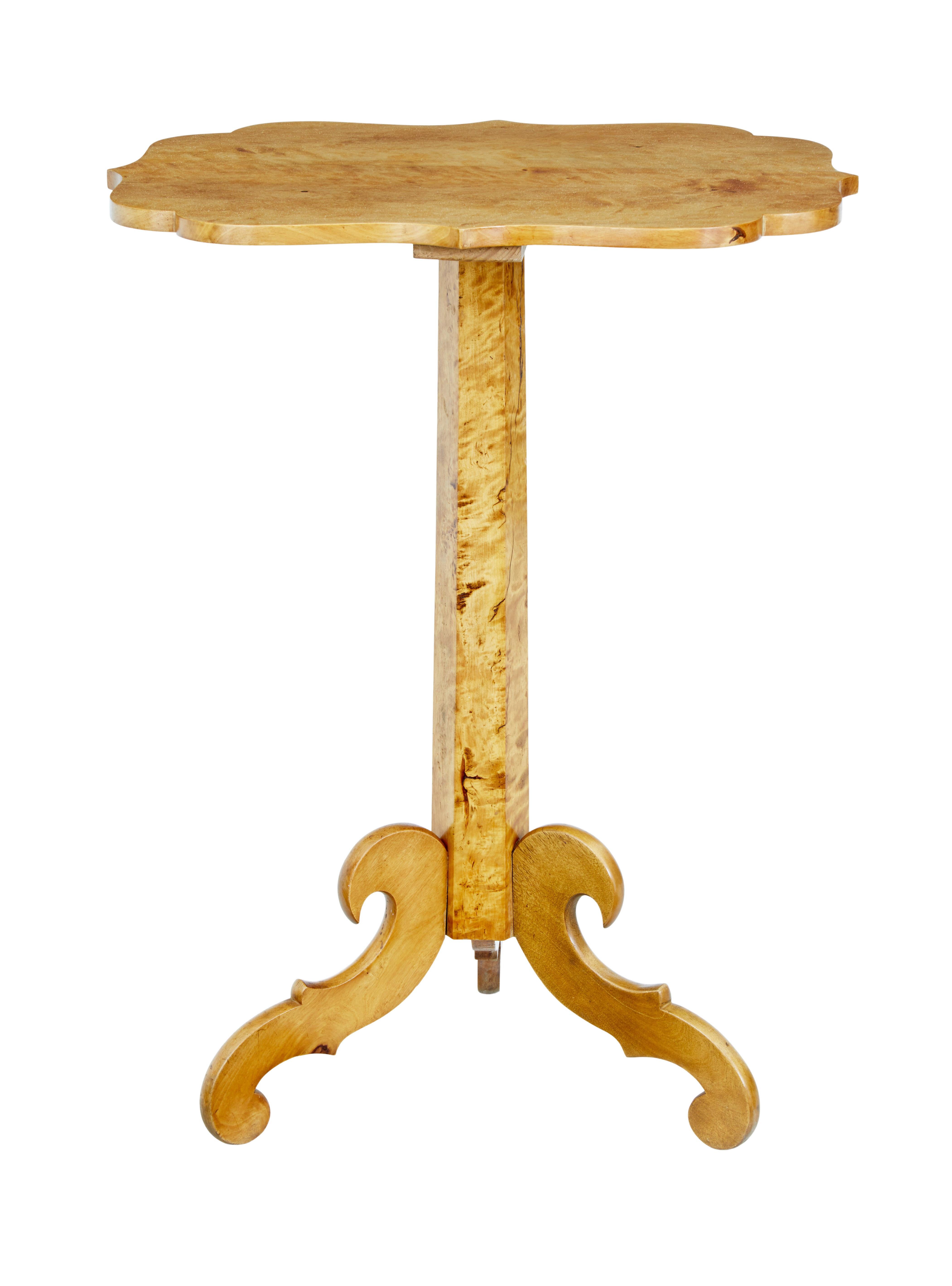 Good quality birch occasional table, circa 1890.

Golden colored shaped birch top surface. Standing on a hexagonal stem, supported by 3 scrolled legs.

Ideal for use a side table or in the hallway.