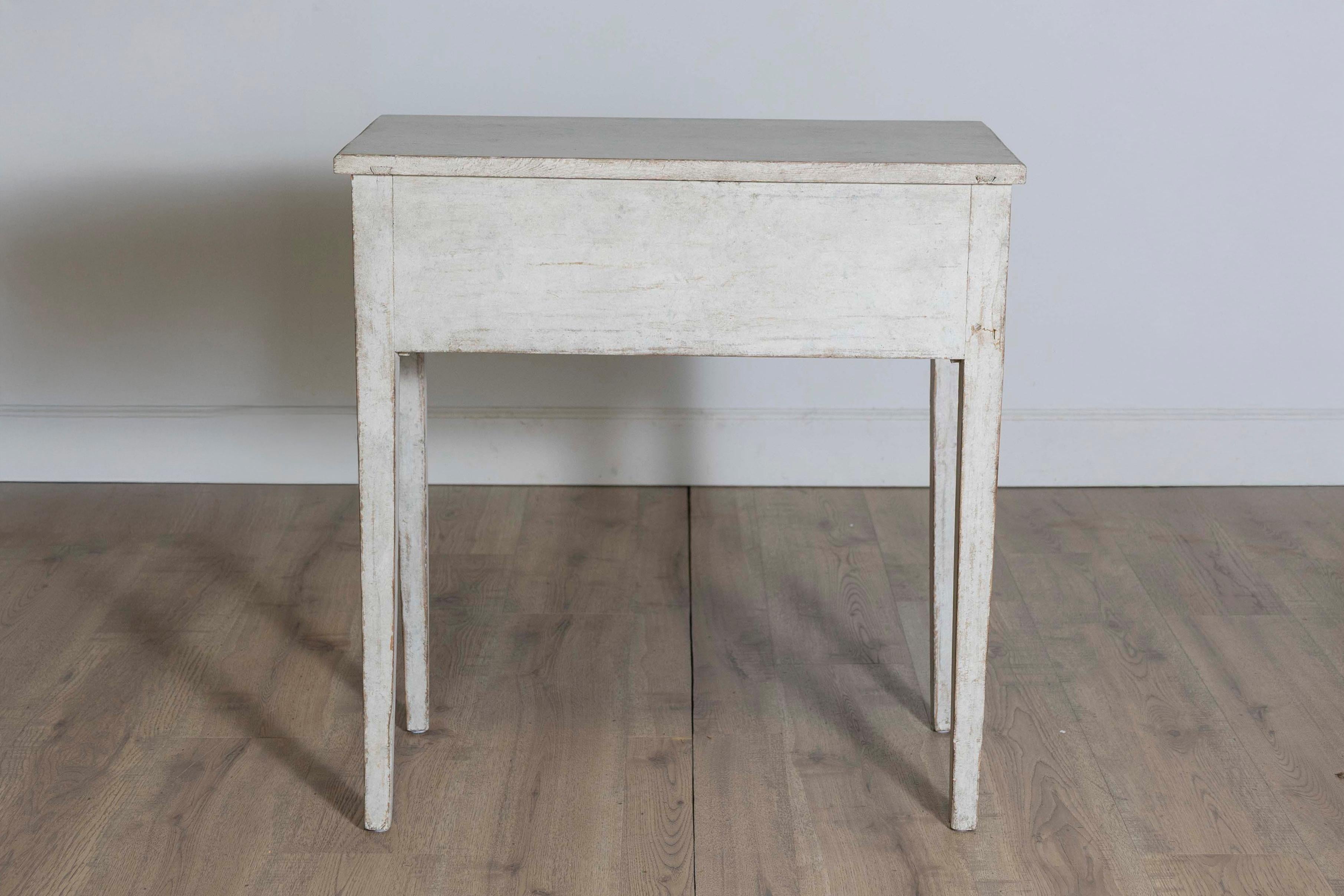 XIXe siècle Table d'appoint suédoise du 19ème siècle, vers 1850 en vente