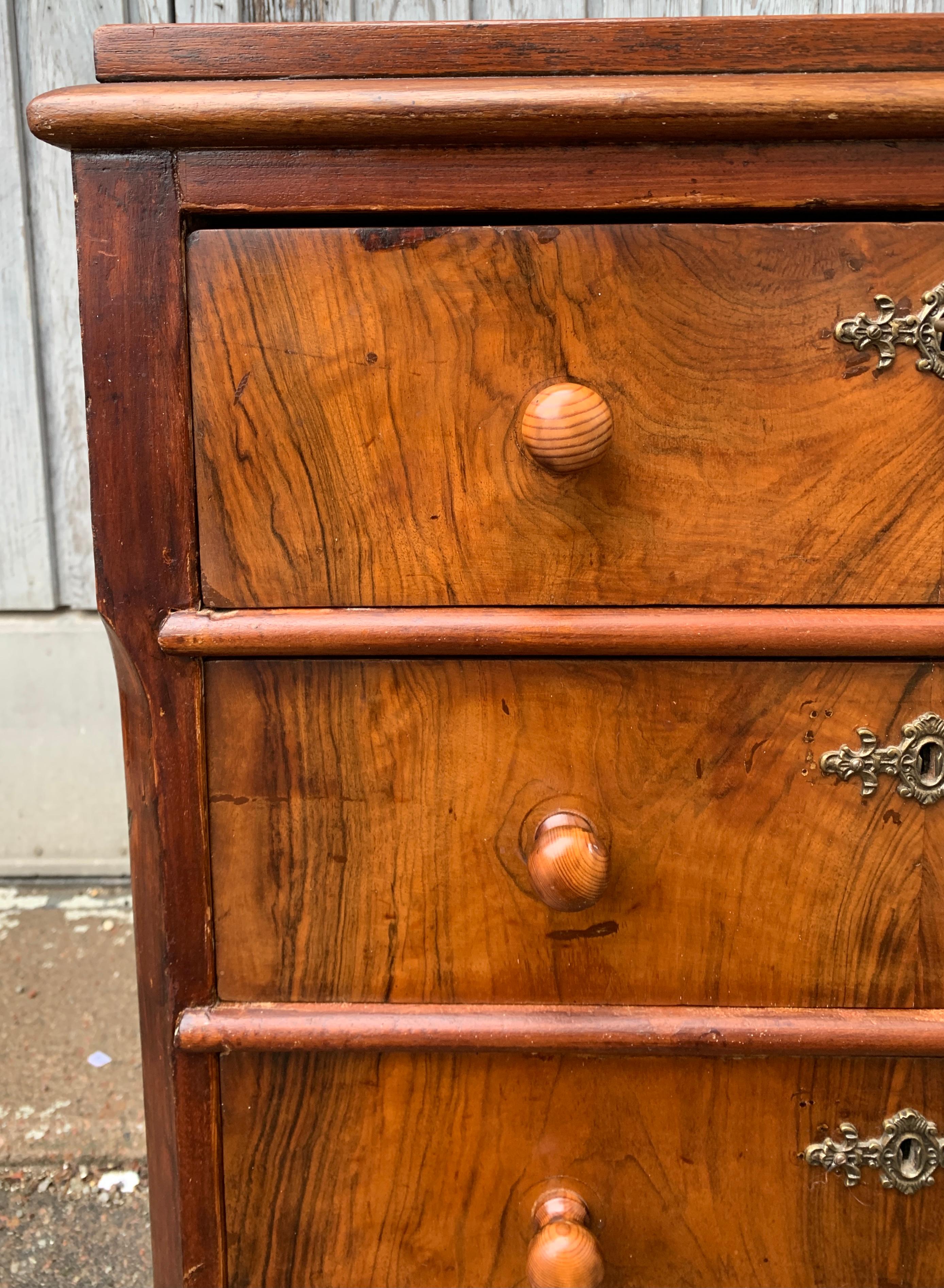 19th Century Swedish Small Chest of Drawers Nightstand 1