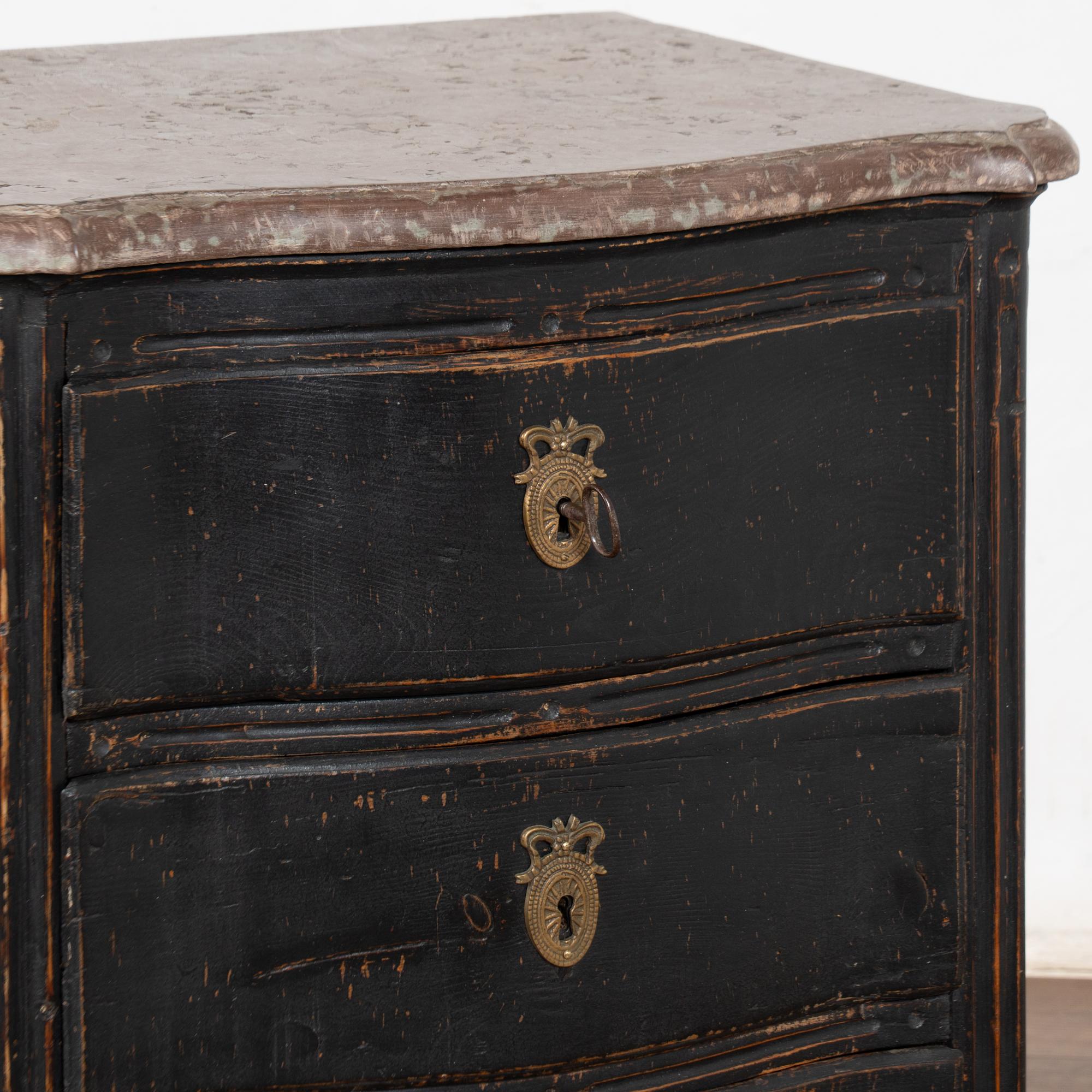 19th Century Swedish Stone Top Black Small Chest of Three Drawers For Sale 7