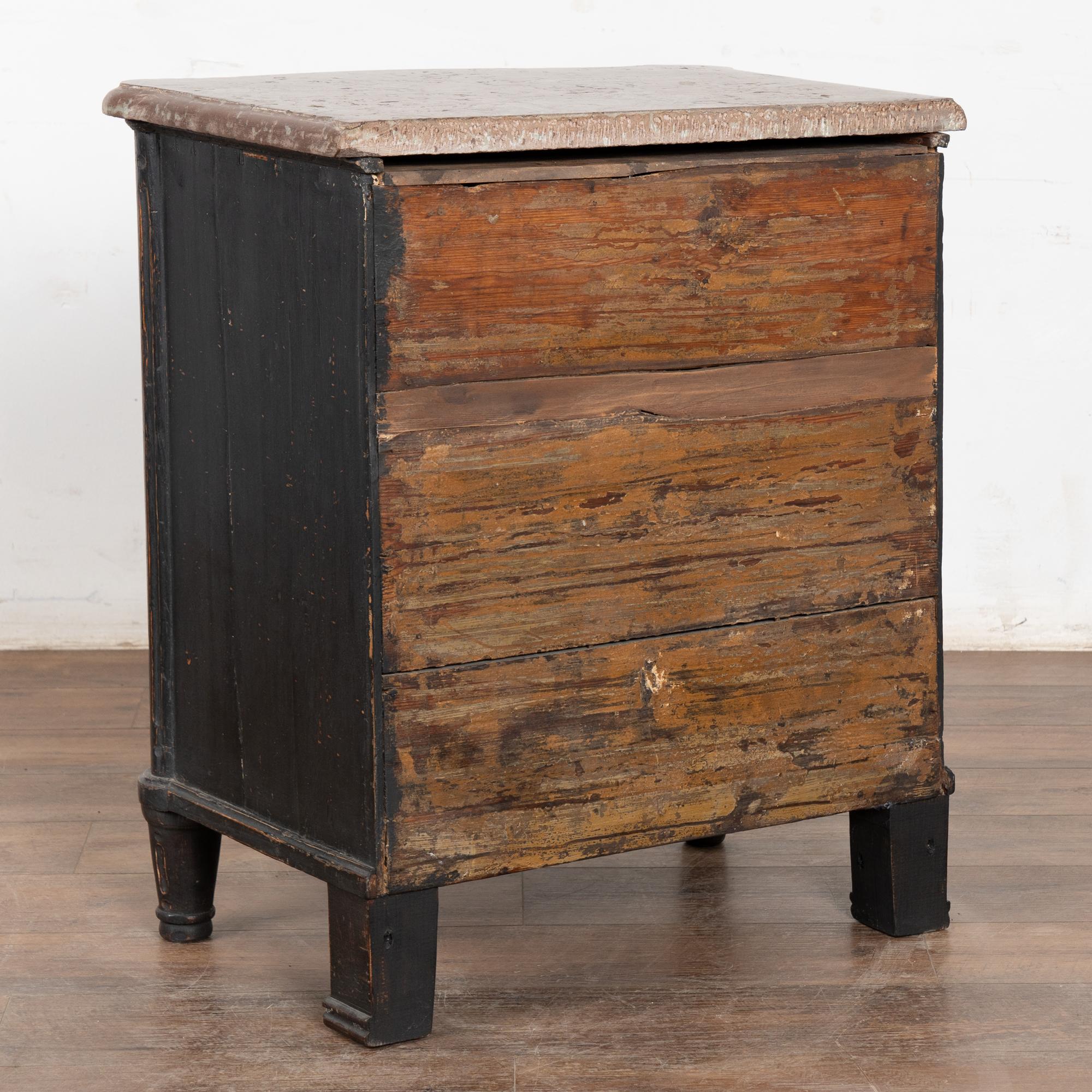 19th Century Swedish Stone Top Black Small Chest of Three Drawers For Sale 10