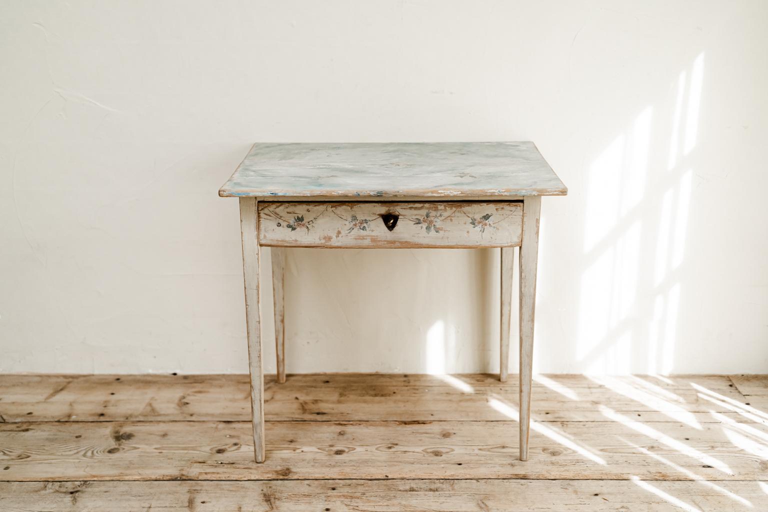 Lovely Swedish side table/small desk, rests of old paint.