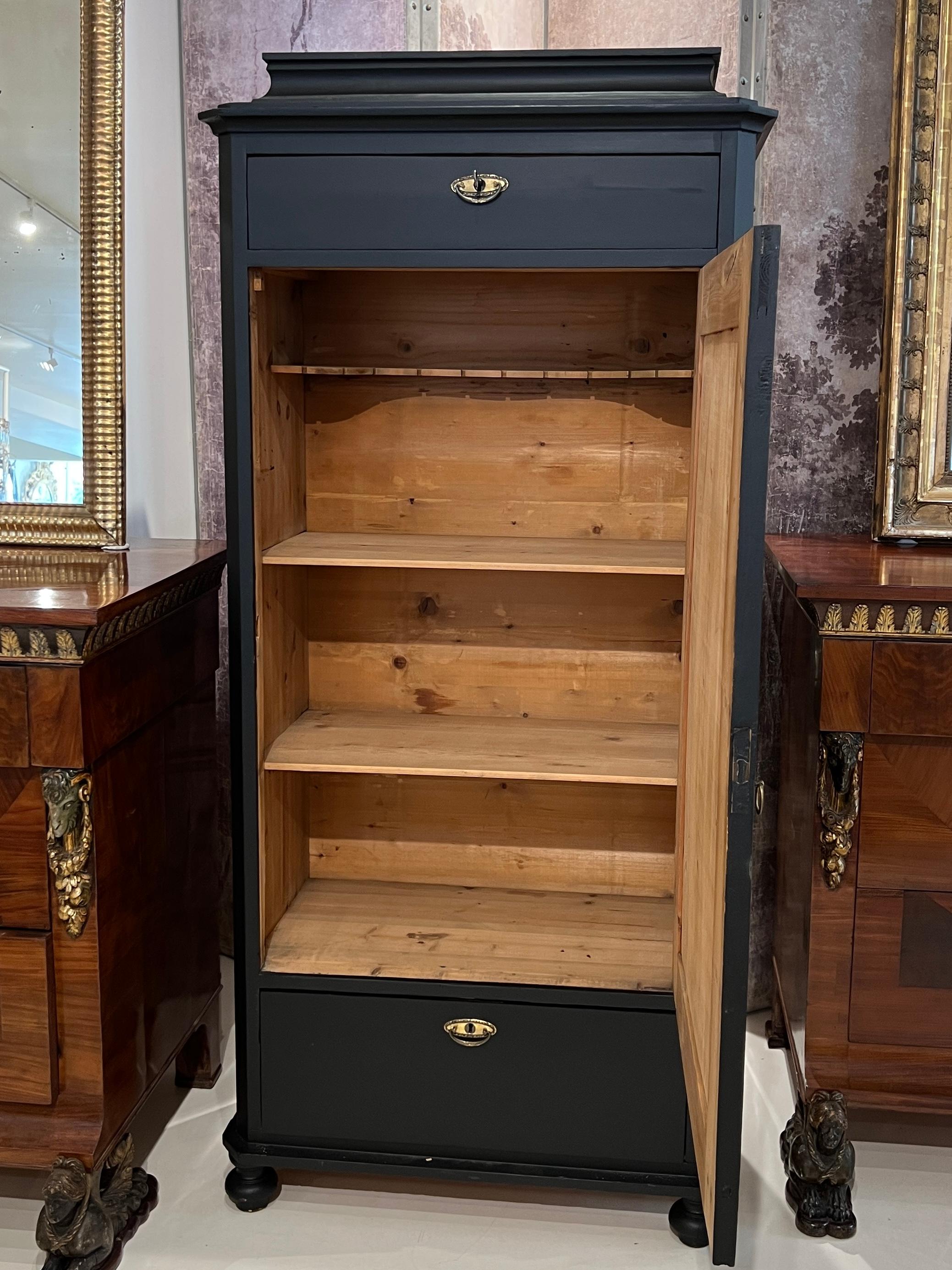 19th Century Swedish Tall Black Antique Cabinet For Sale 1