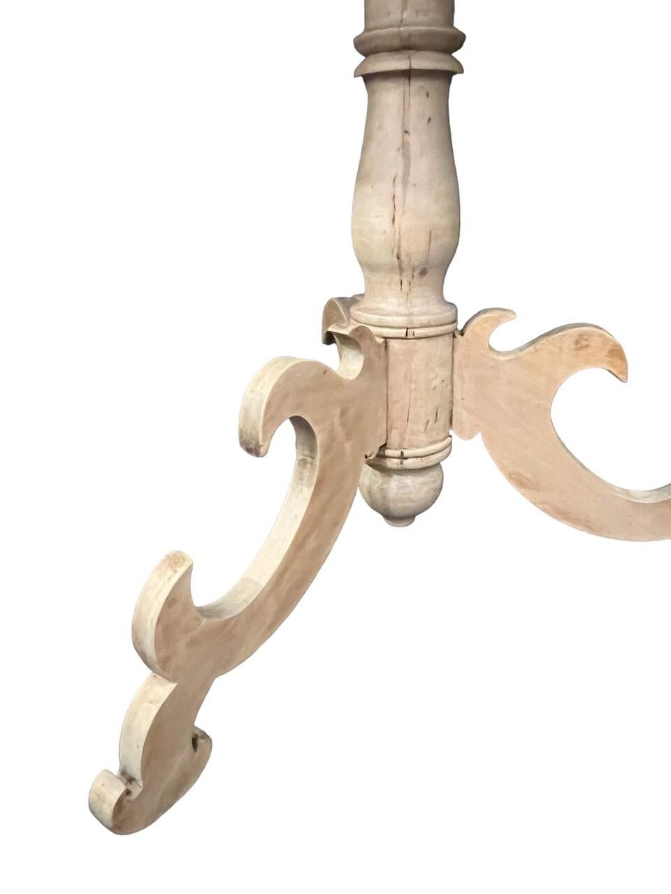 Gustavien Table d'appoint suédoise du 19ème siècle à plateau basculant en vente
