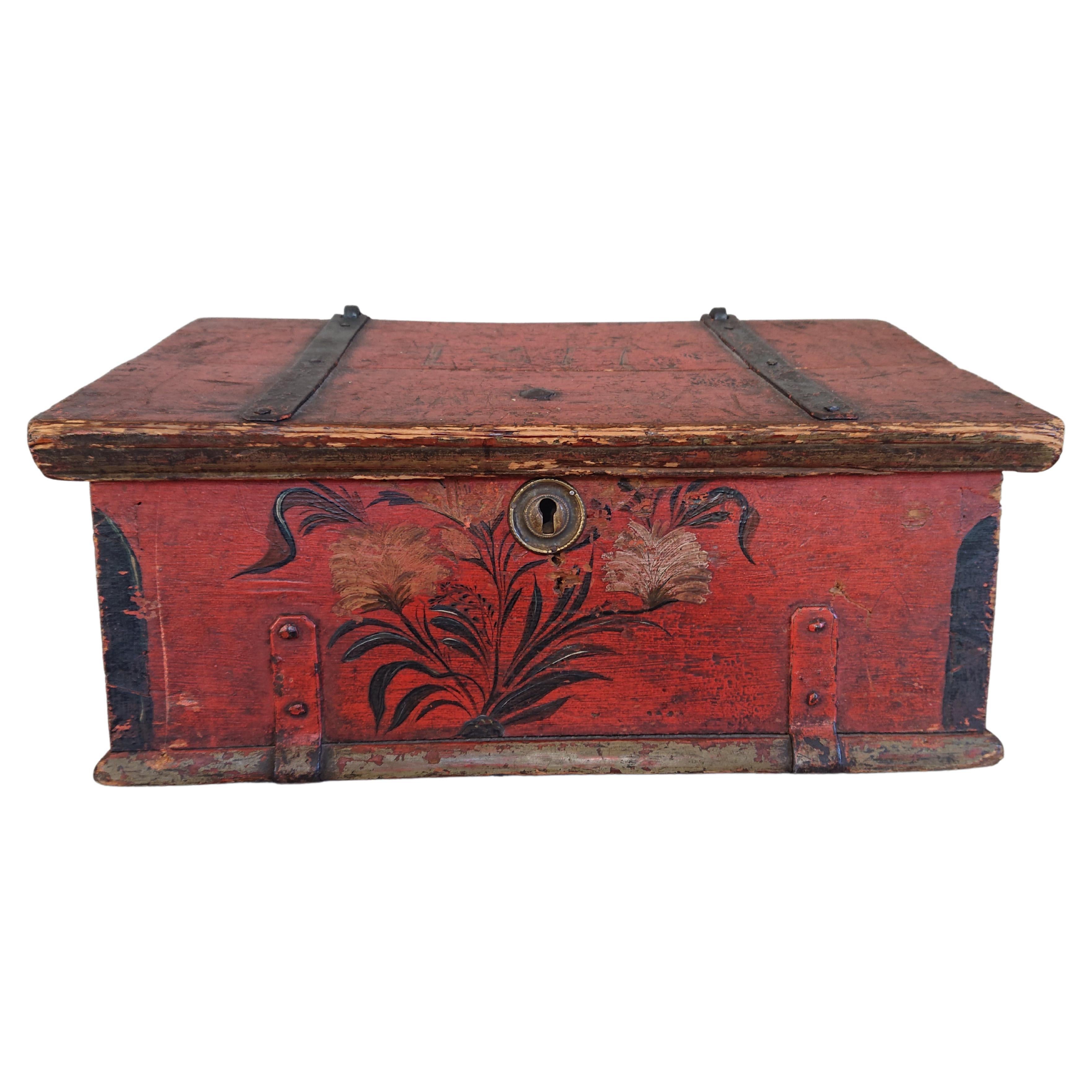 19th Century Swedish Travelling Writing Desk Originalpaint