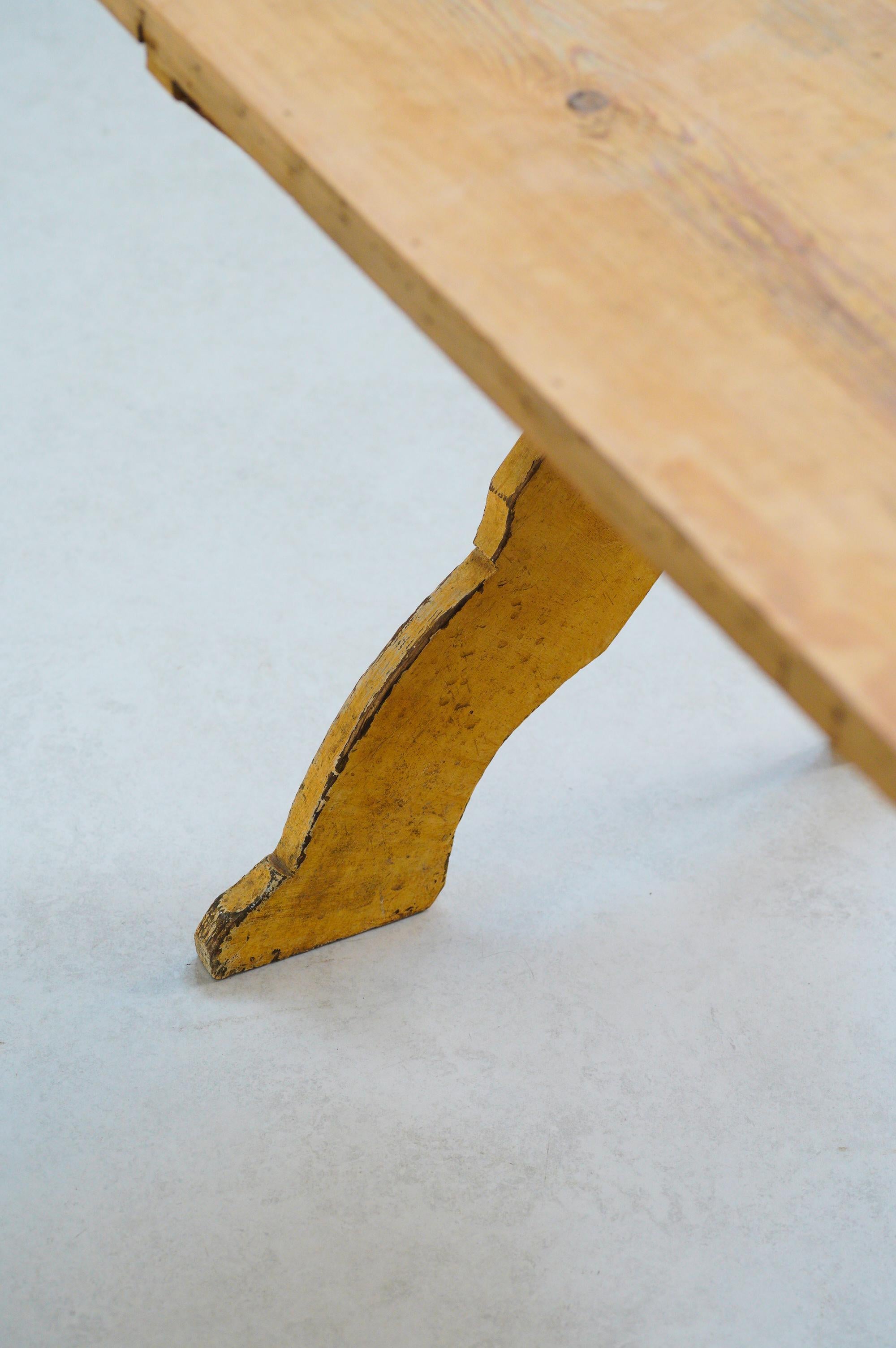 Table à tréteaux suédoise du 19e siècle en vente 2