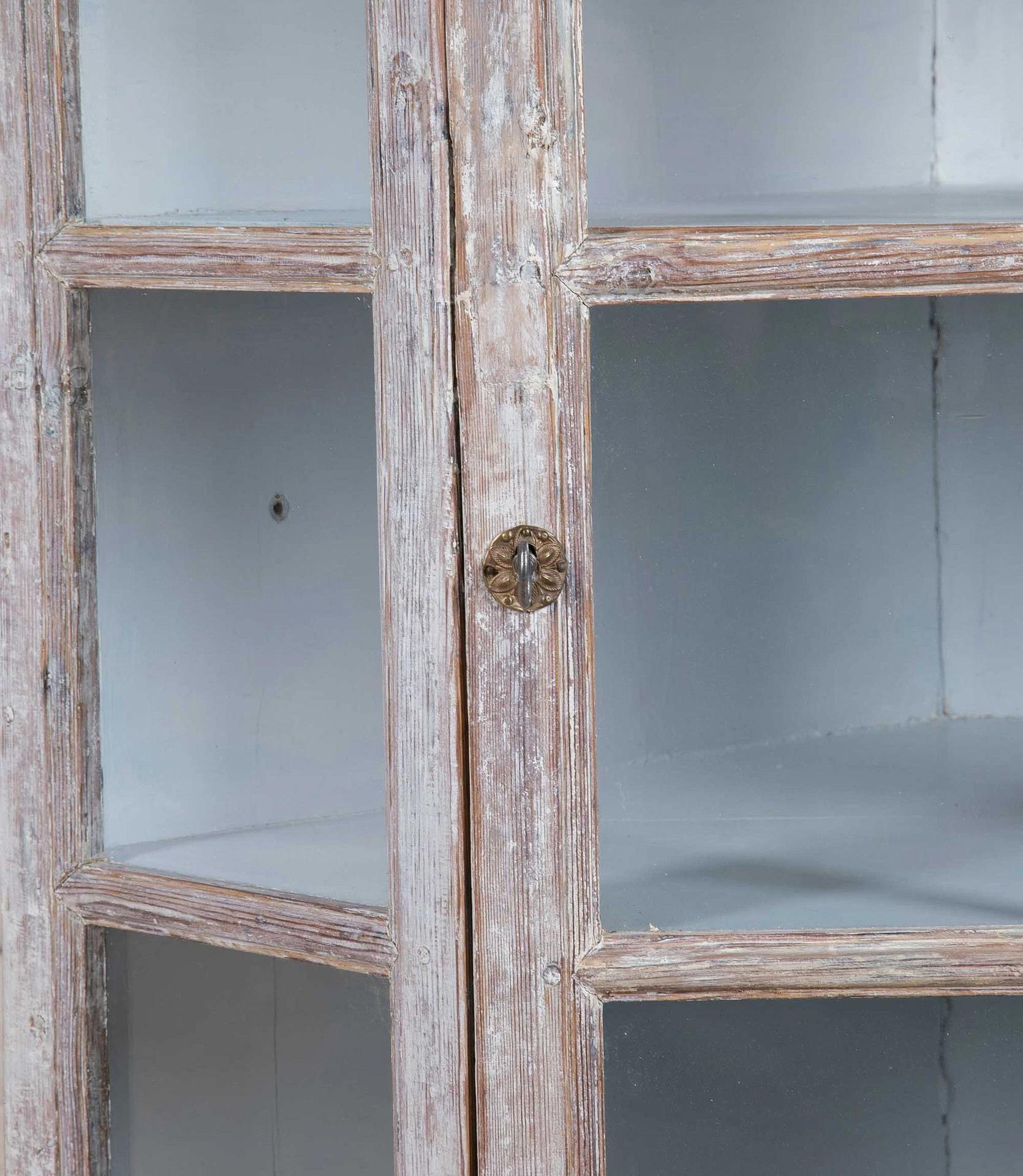 Late 19th Century Swedish repainted wall hanging corner cabinet.

With glazed door and super storage. Perfect for a bathroom, sitting room or kitchen. 
NB. 70 cm depth is into the corner out from the wall.
