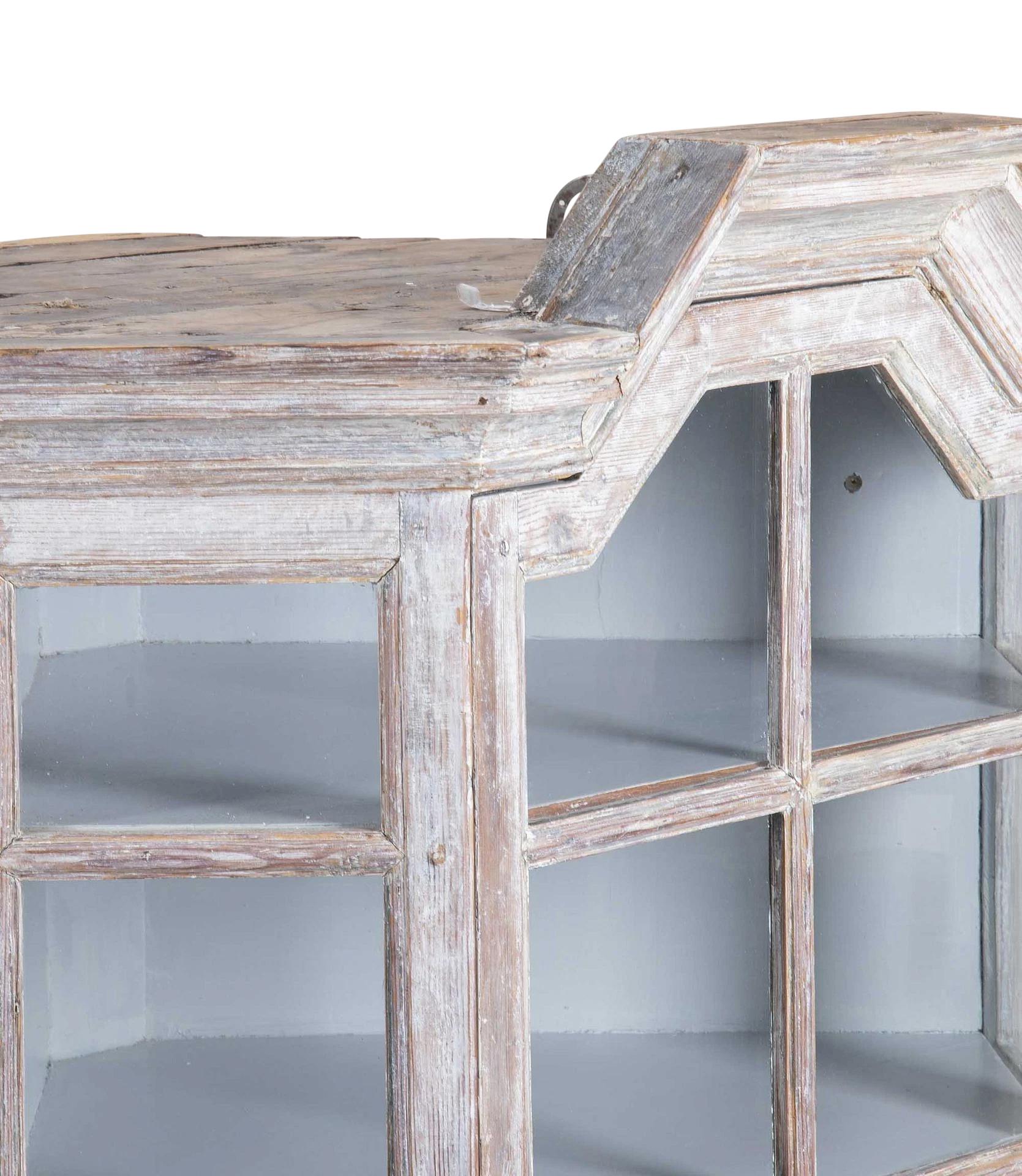 19th Century Swedish Wall Hanging Corner Cabinet For Sale 4