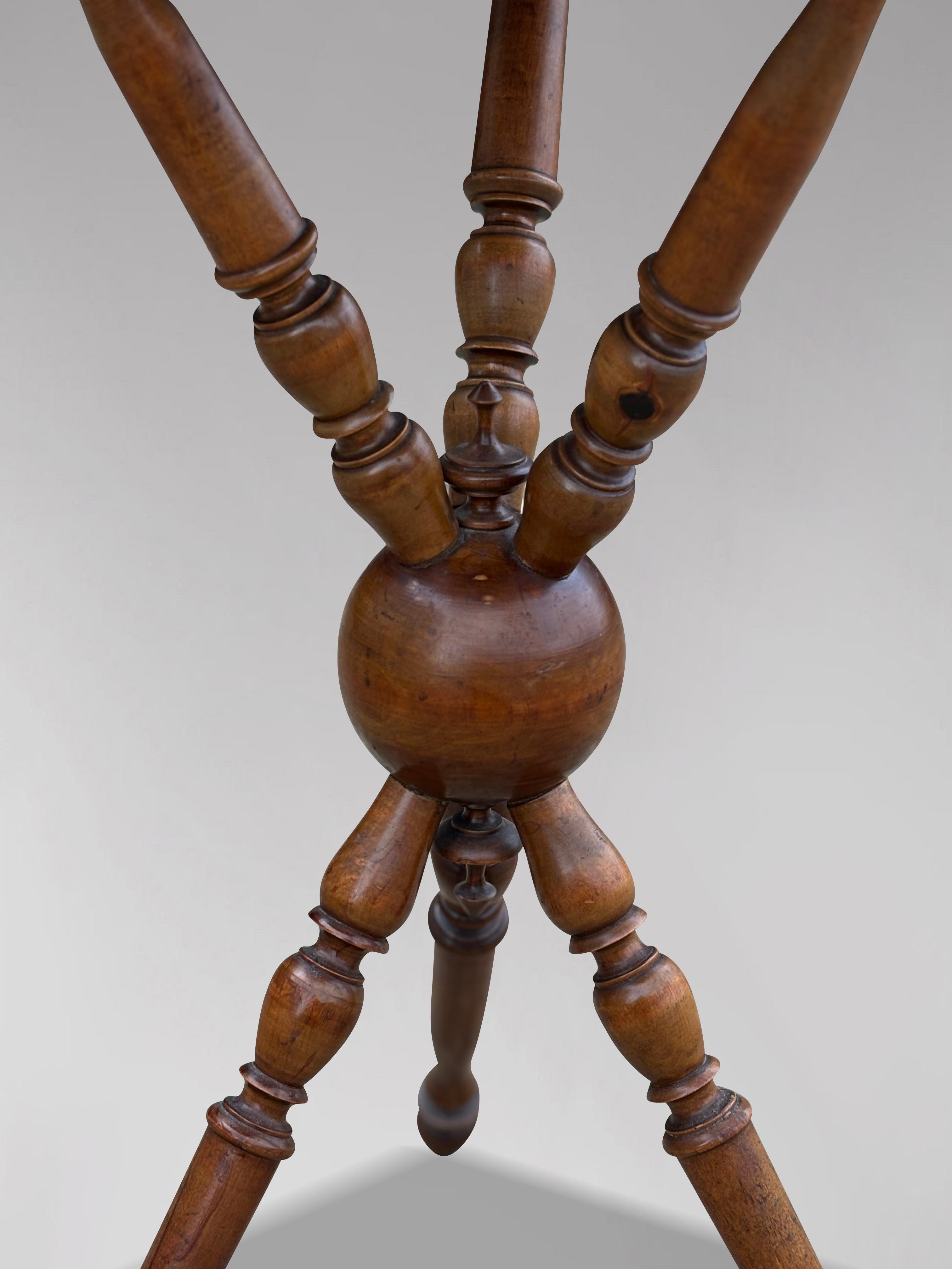 19th Century Swedish Walnut Marquetry Bobbin Tripod Side Table In Good Condition In Petworth,West Sussex, GB