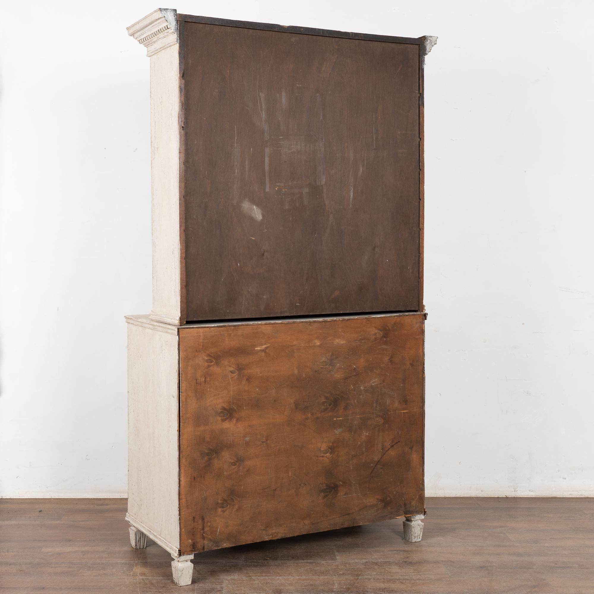 19th Century Swedish White Cabinet Cupboard with Drawers For Sale 6