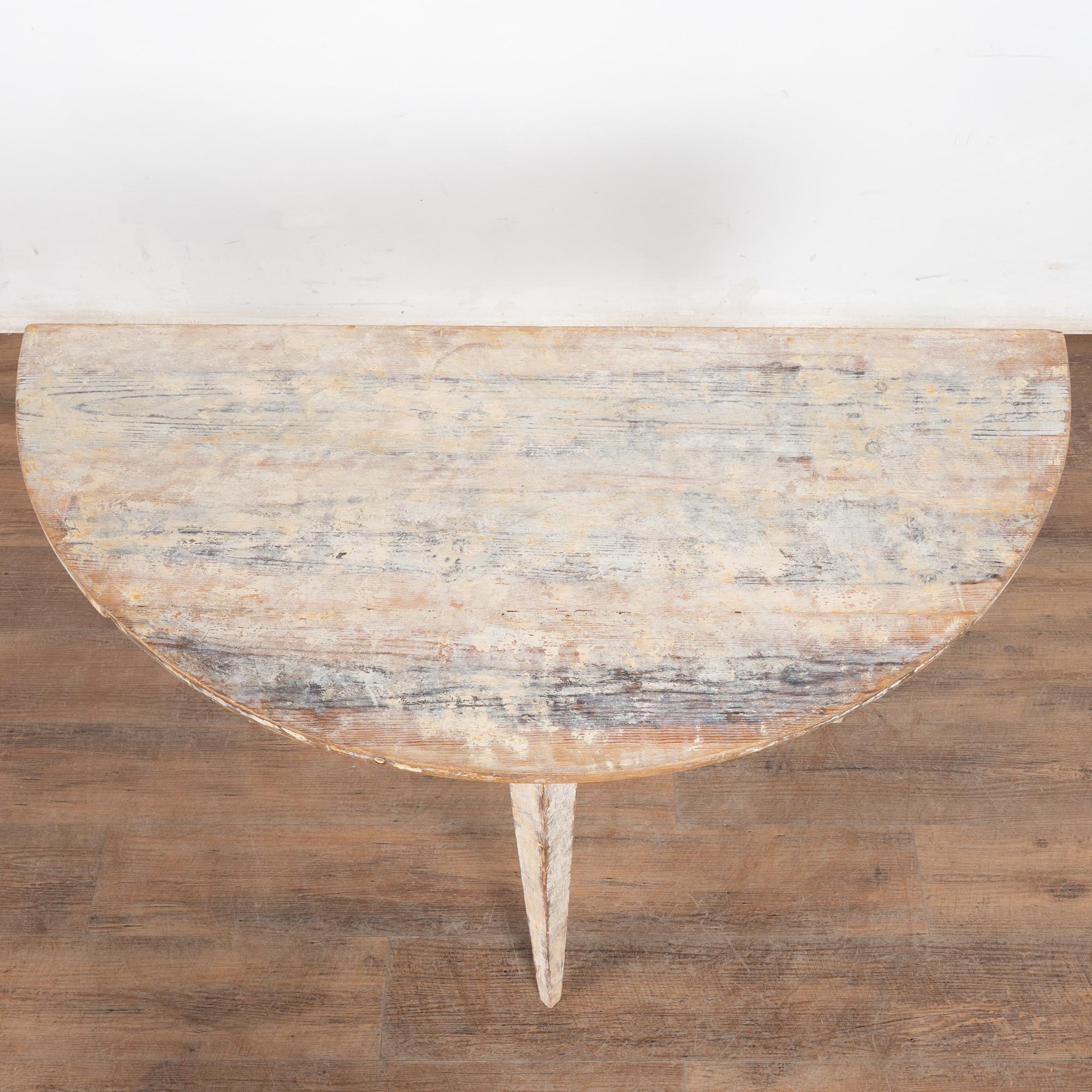 19th Century Swedish White Demi Lune Side Table Console In Fair Condition For Sale In Round Top, TX