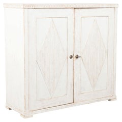 Buffet suédois de style gustavien blanc du XIXe siècle