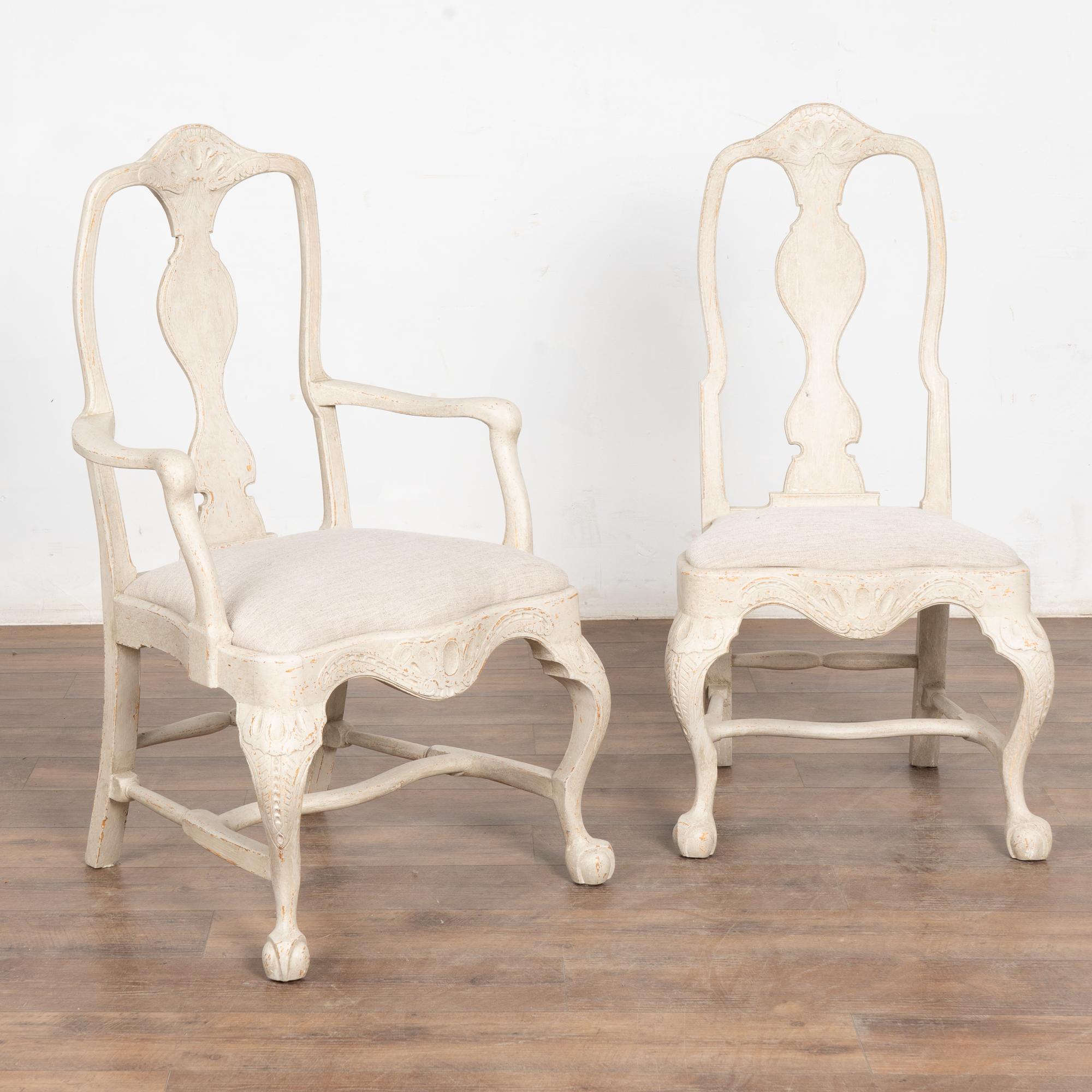 19th Century Swedish White Gustavian Dining Chairs, Set of 10 (Rokoko) im Angebot