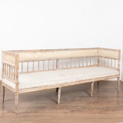 Banco Settee Sueco de Pino Gustaviano Blanco del Siglo XIX