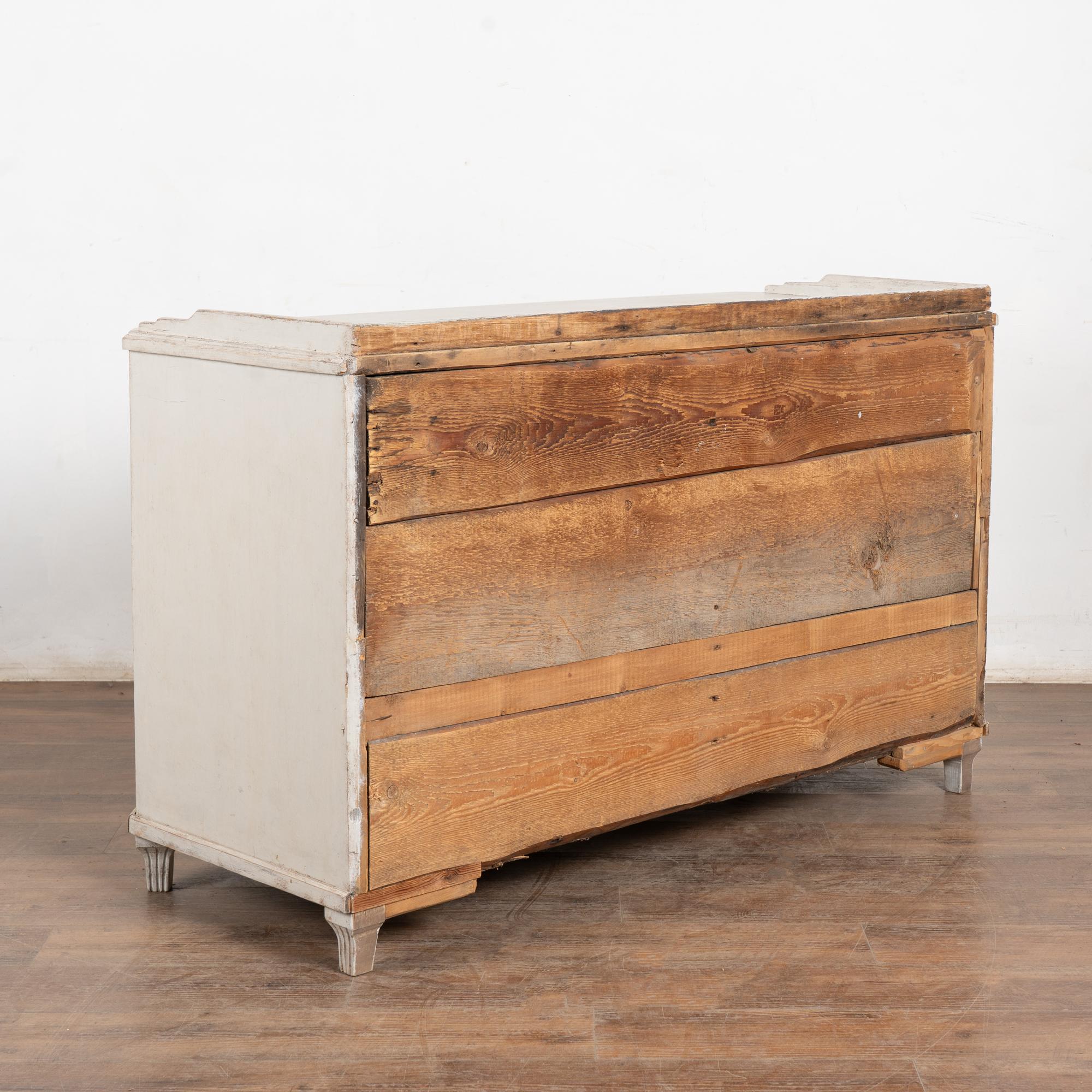 19th Century Swedish White Gustavian Sideboard Buffet For Sale 11