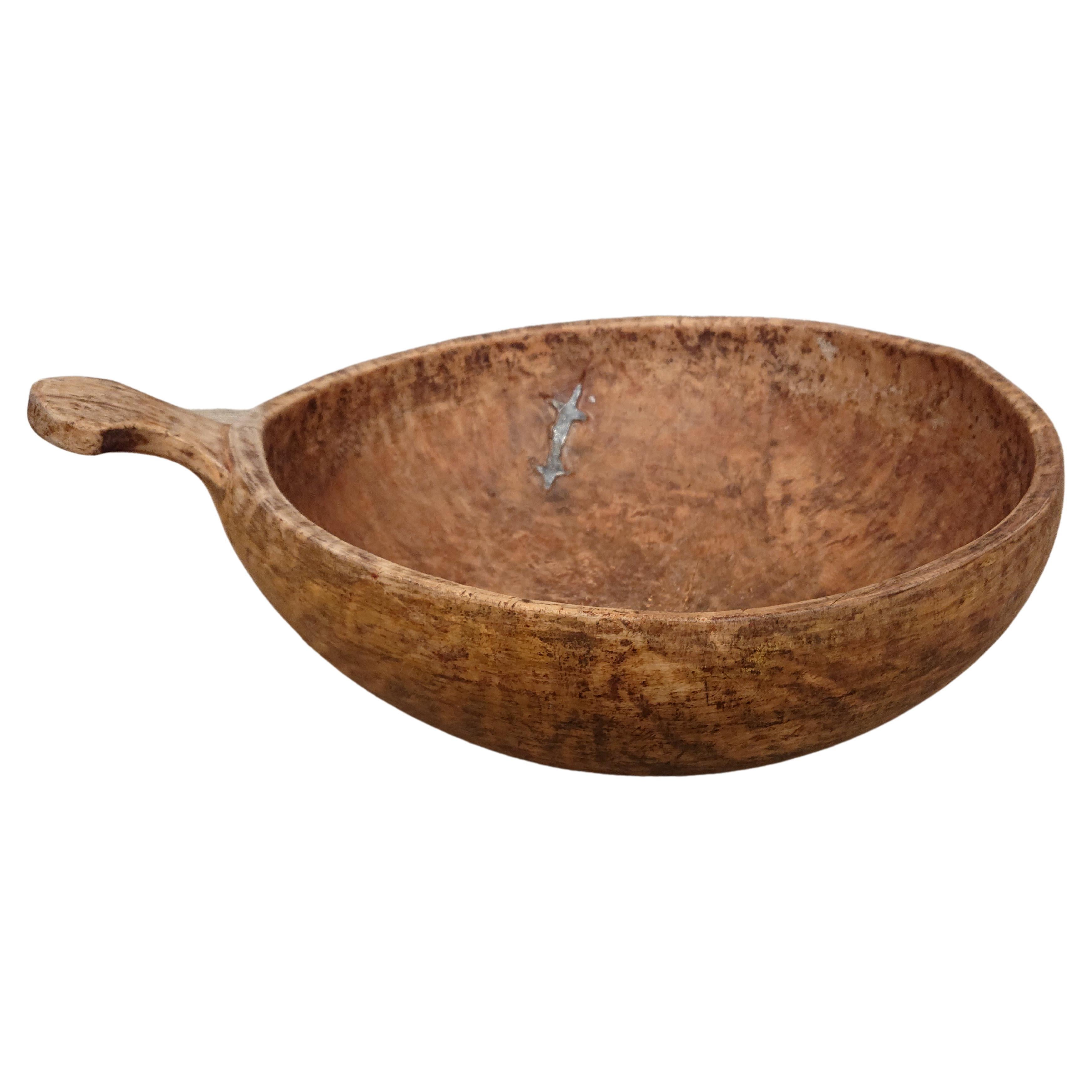 19th Century Norwegian Wooden Bowl For Sale at 1stDibs