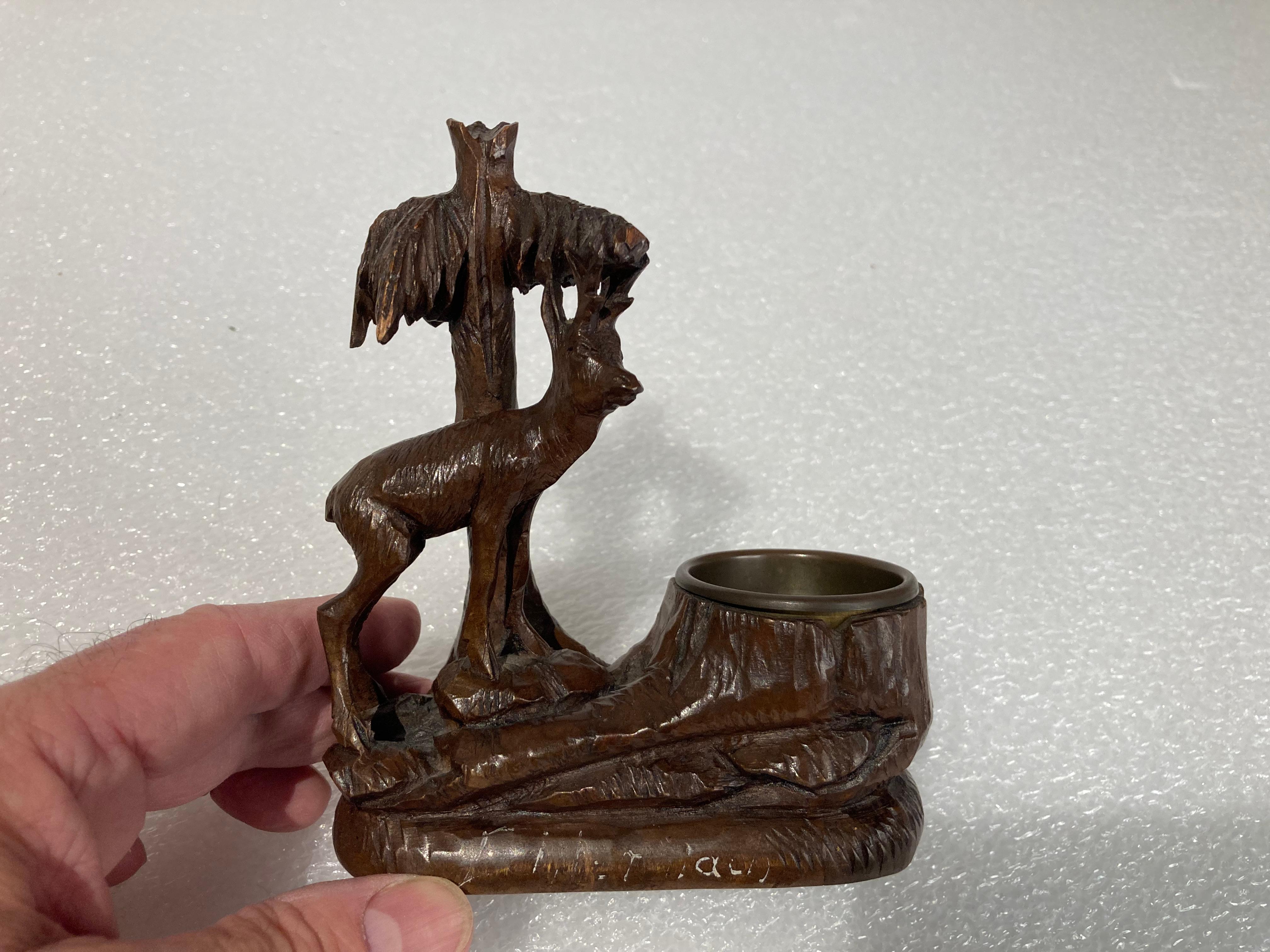 19th Century Swiss Black Forest Carving of a Stag and Tree Nut Dish For Sale 8